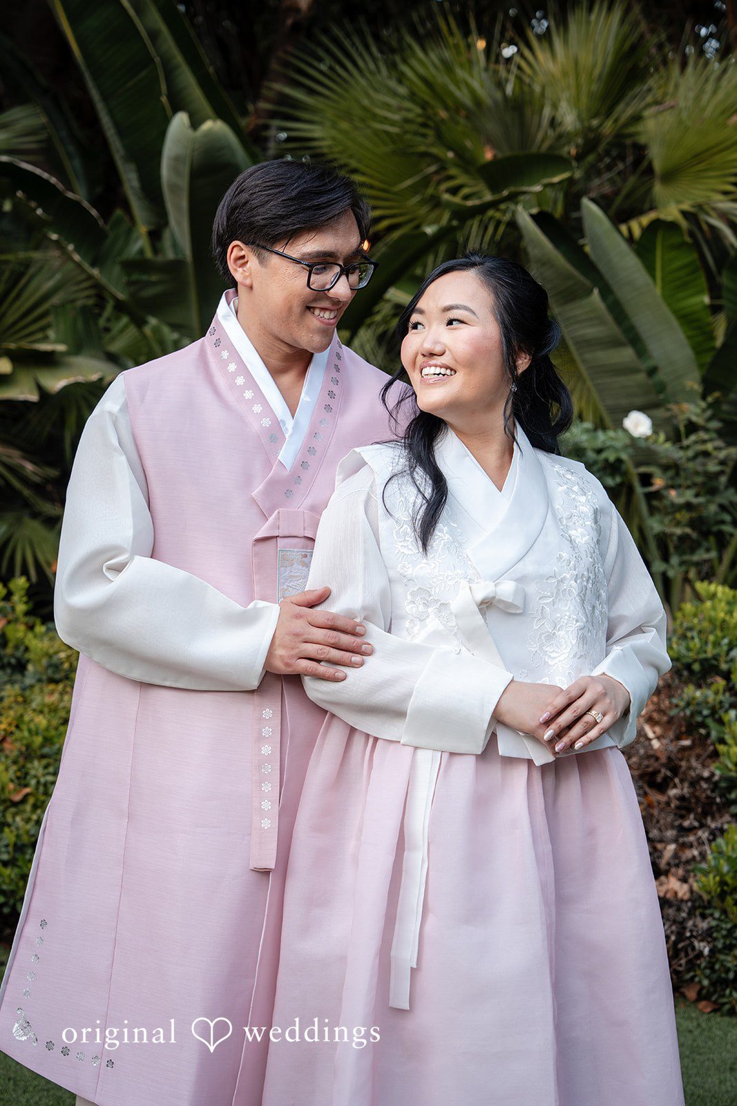 The couple in their beautiful native attire