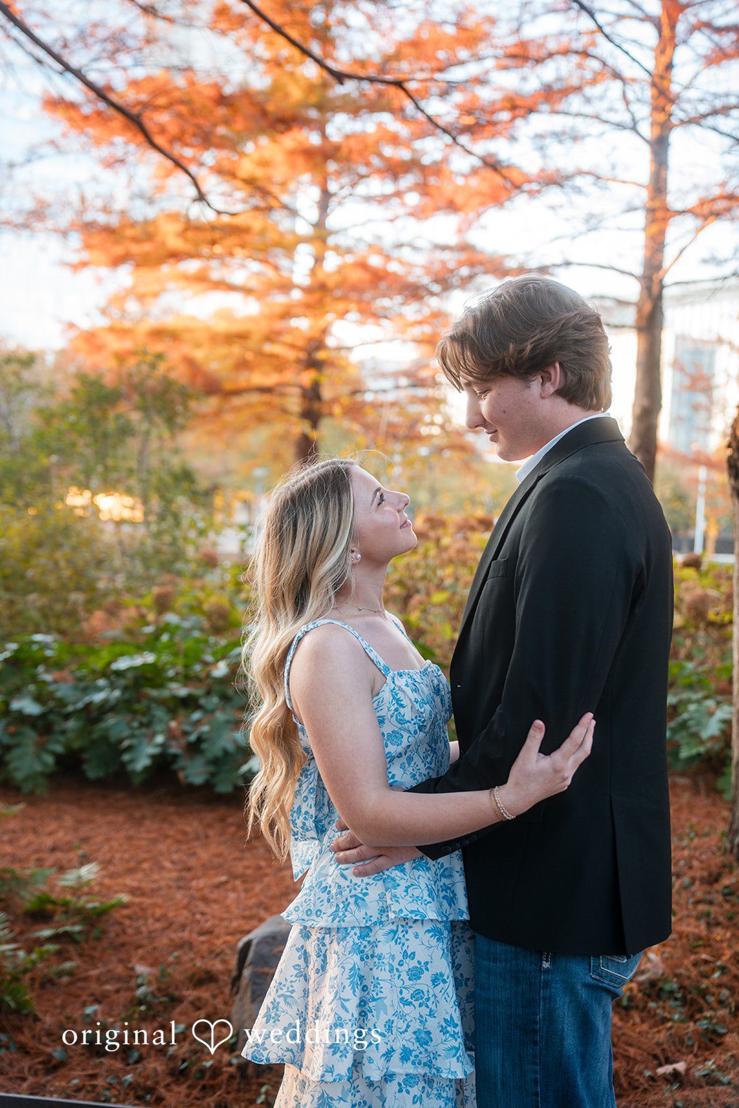 Romantic pose of couple at Colcord Hotel