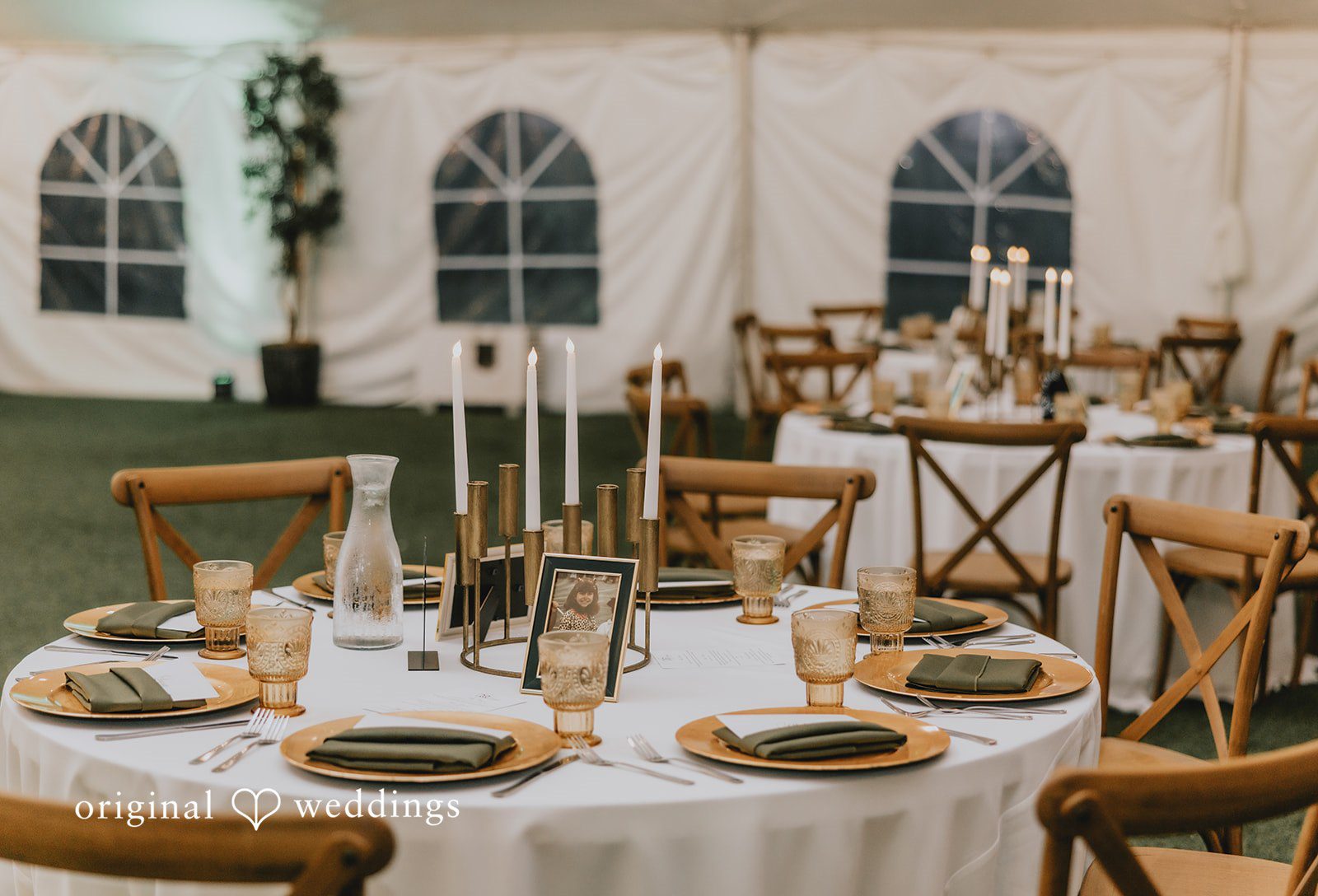 Detailed picture of wedding table at Ethereal Gardens