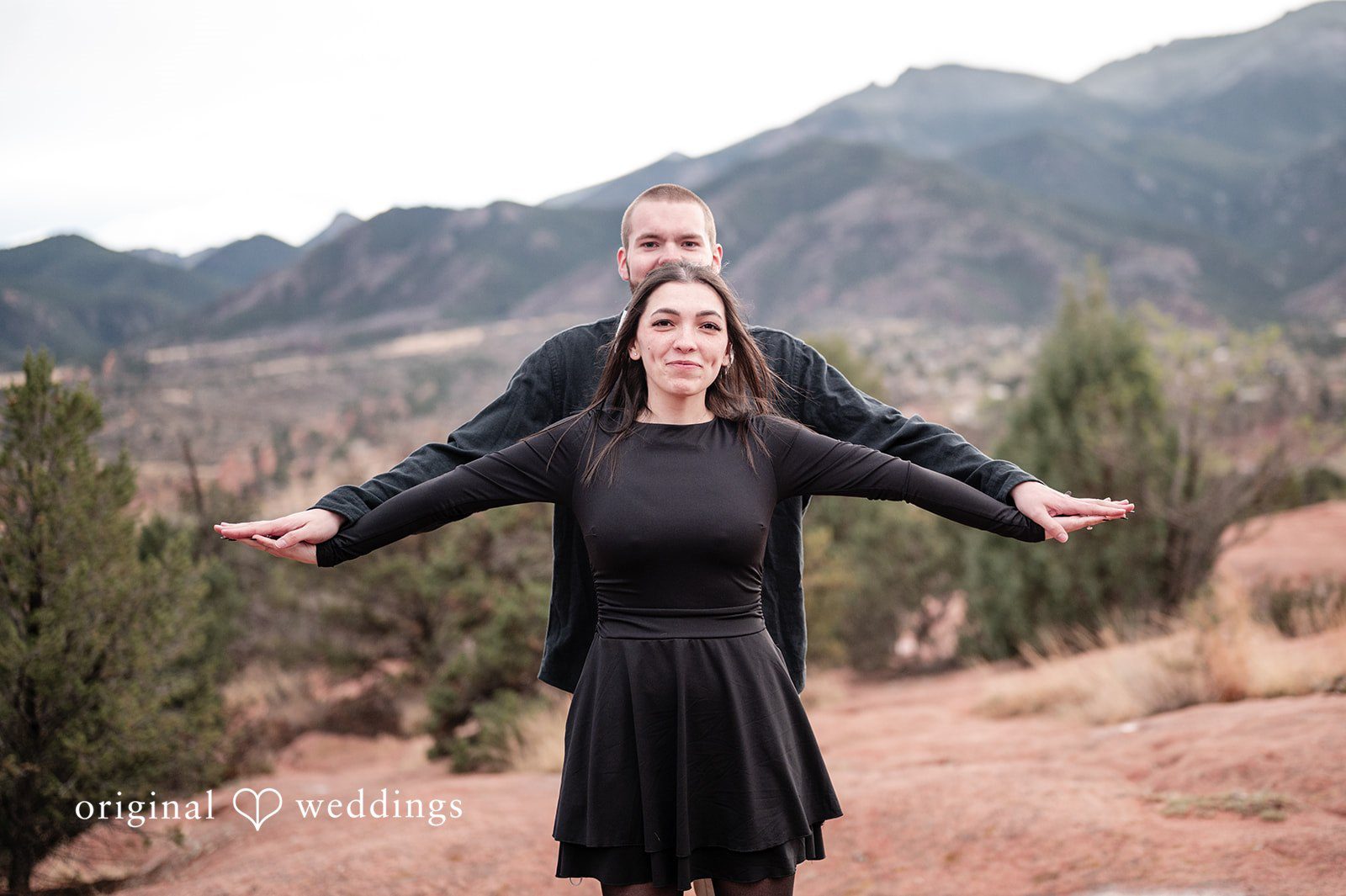 A stunning and stylish portrait of the couple