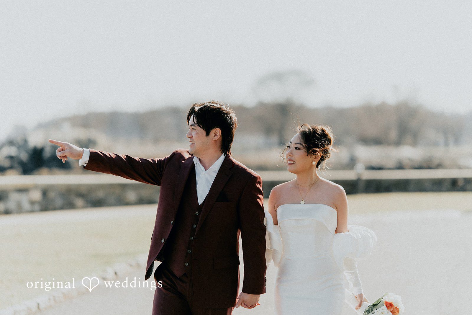 The beautiful couple exploring the grounds of Glen Island Harbour Club