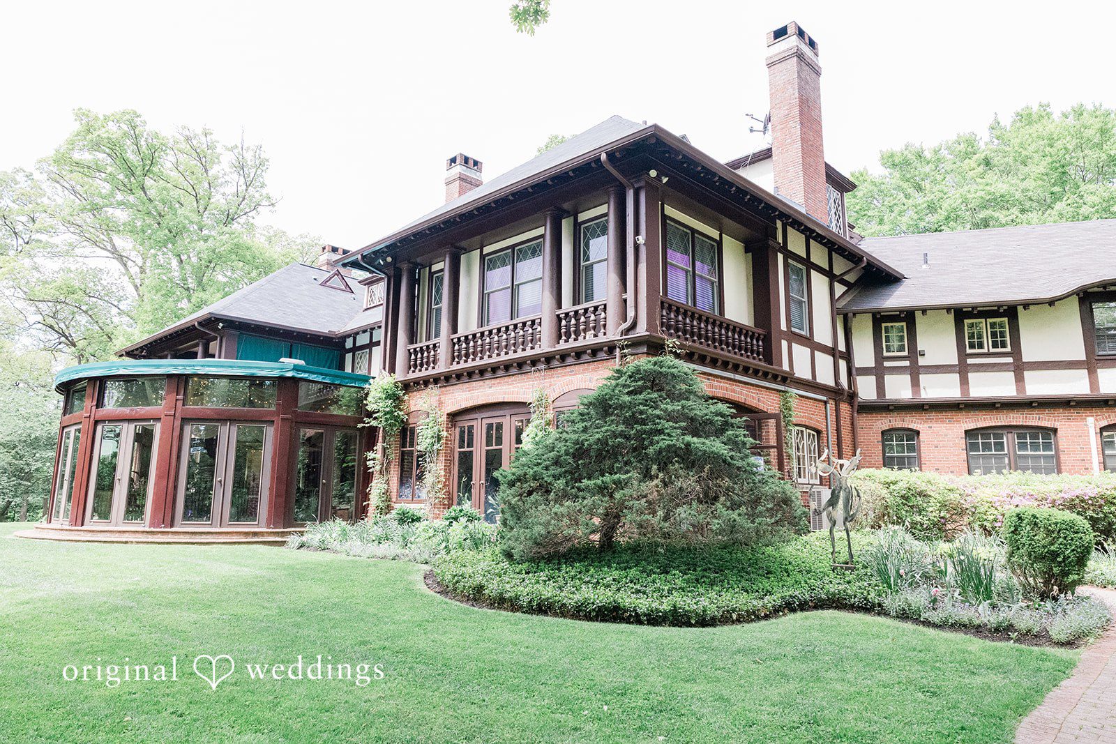 Nicole + Greg The Gramercy Mansion Carriage House