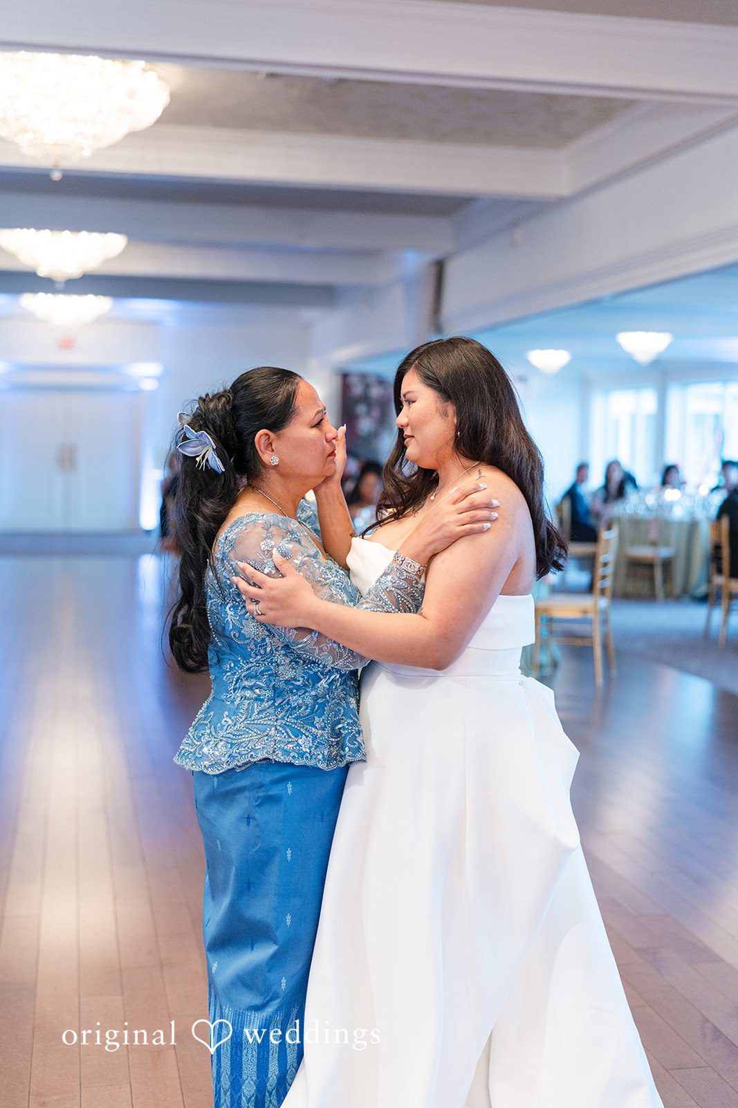 Vanessa + Bryant An emotional moment for the bride and her mother