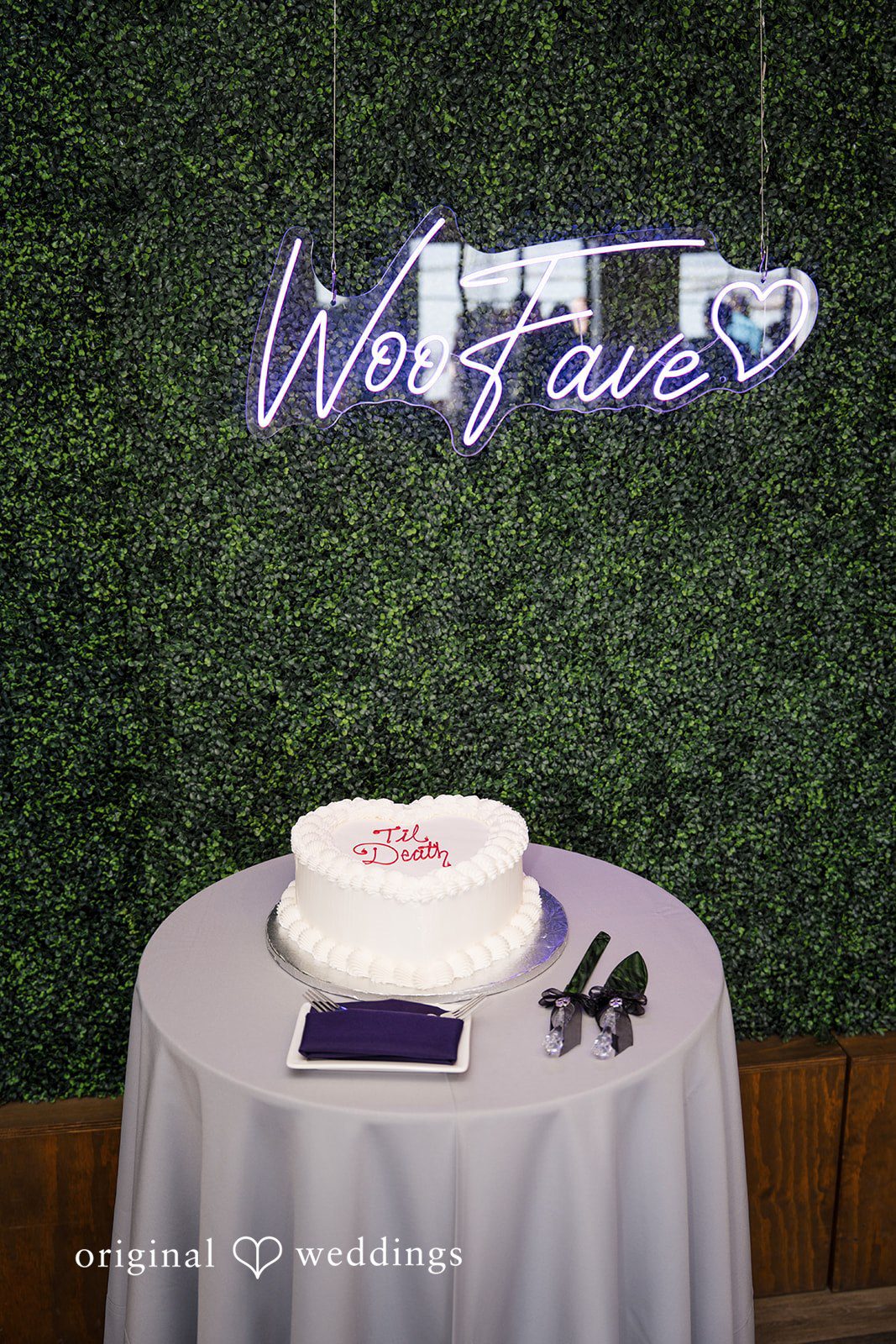 Morgan + Todd Elegant wedding cake with simple modern details