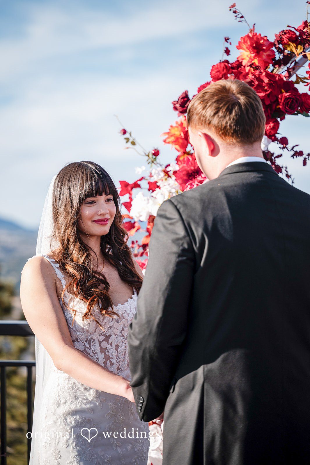 The bride and groom exchange marital vows