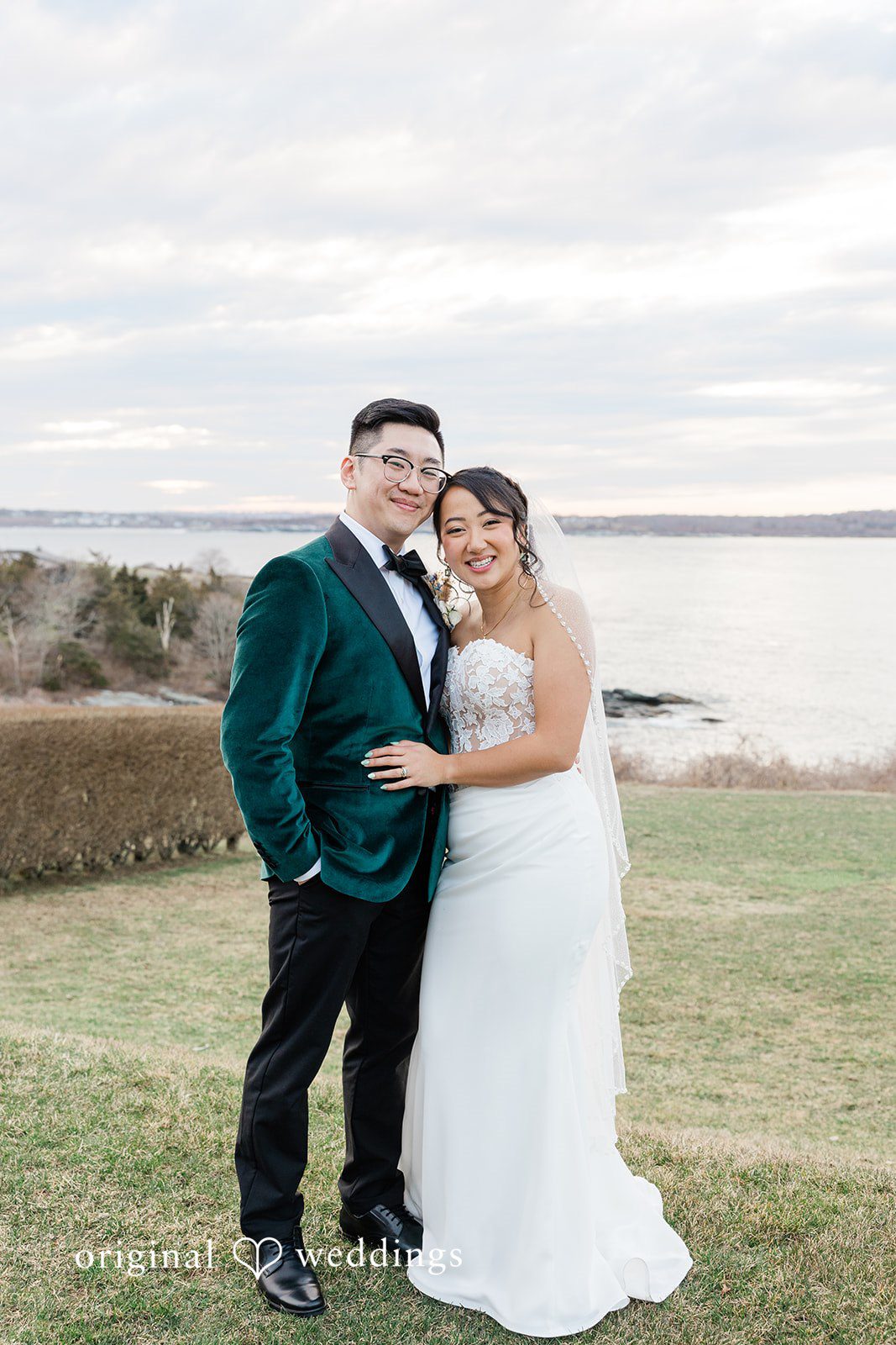 A stunning portrait of the couple at OceanCliff