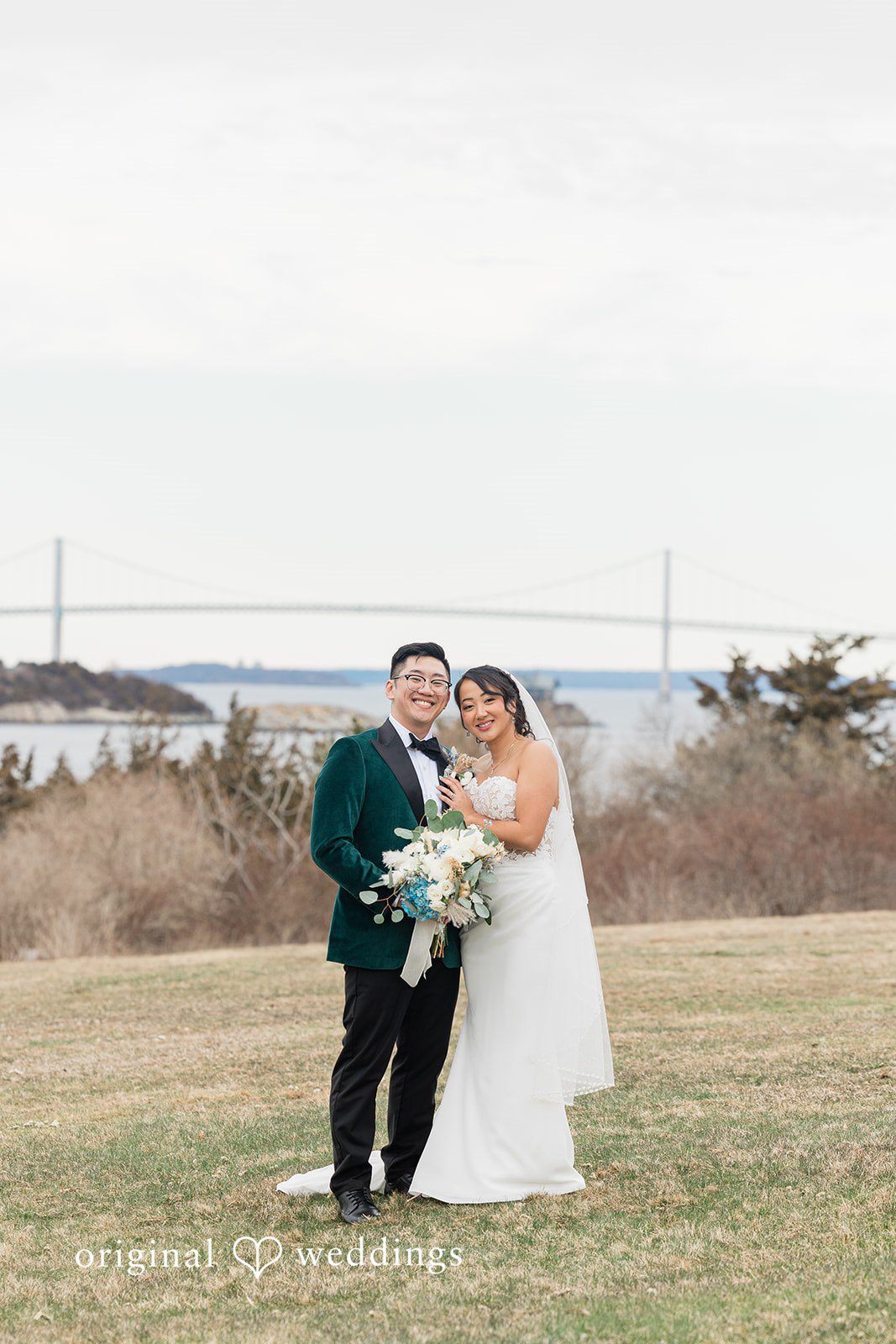 A gorgeous portrait of the couple