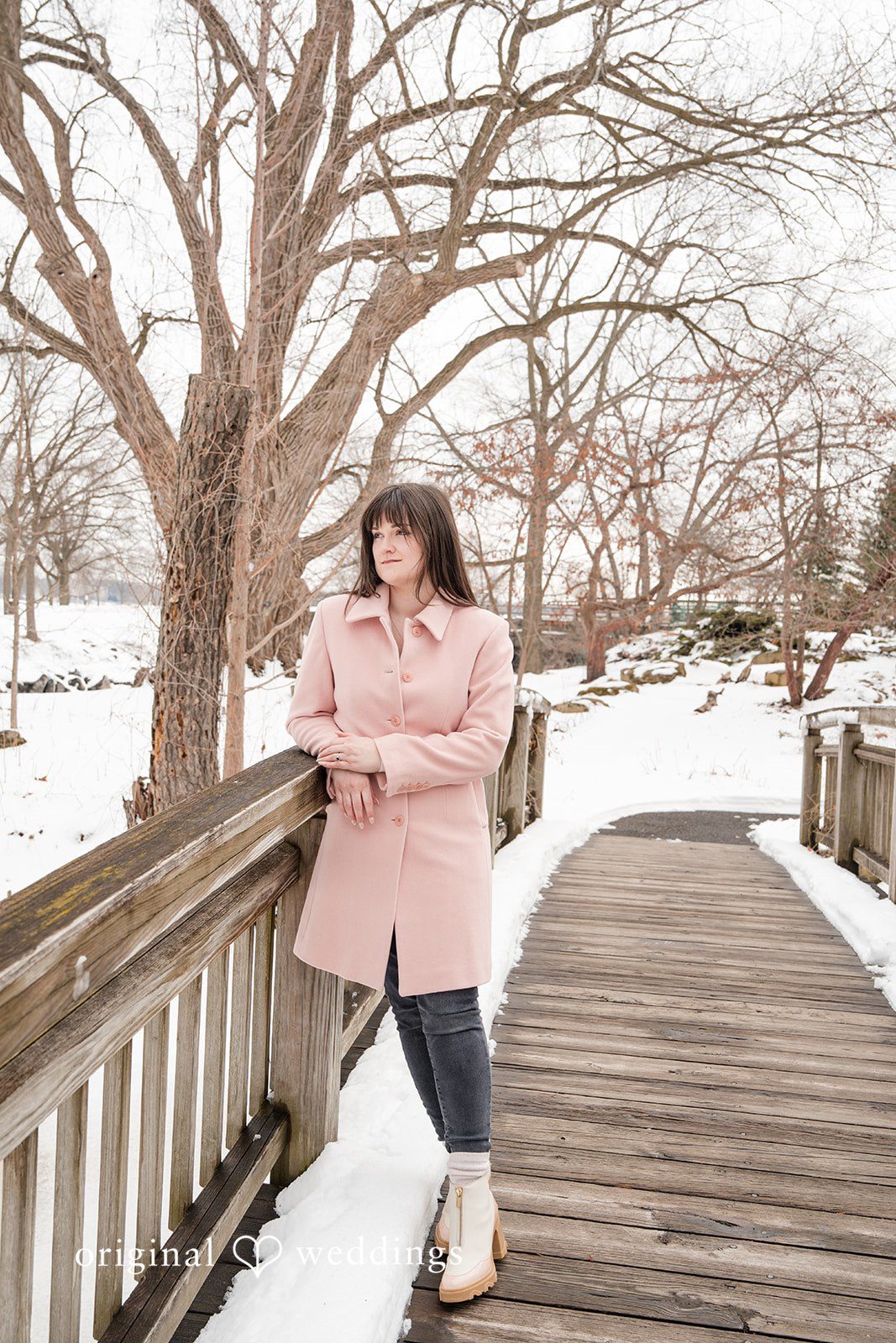 Beautiful picture of bride at Olbrich Gardens
