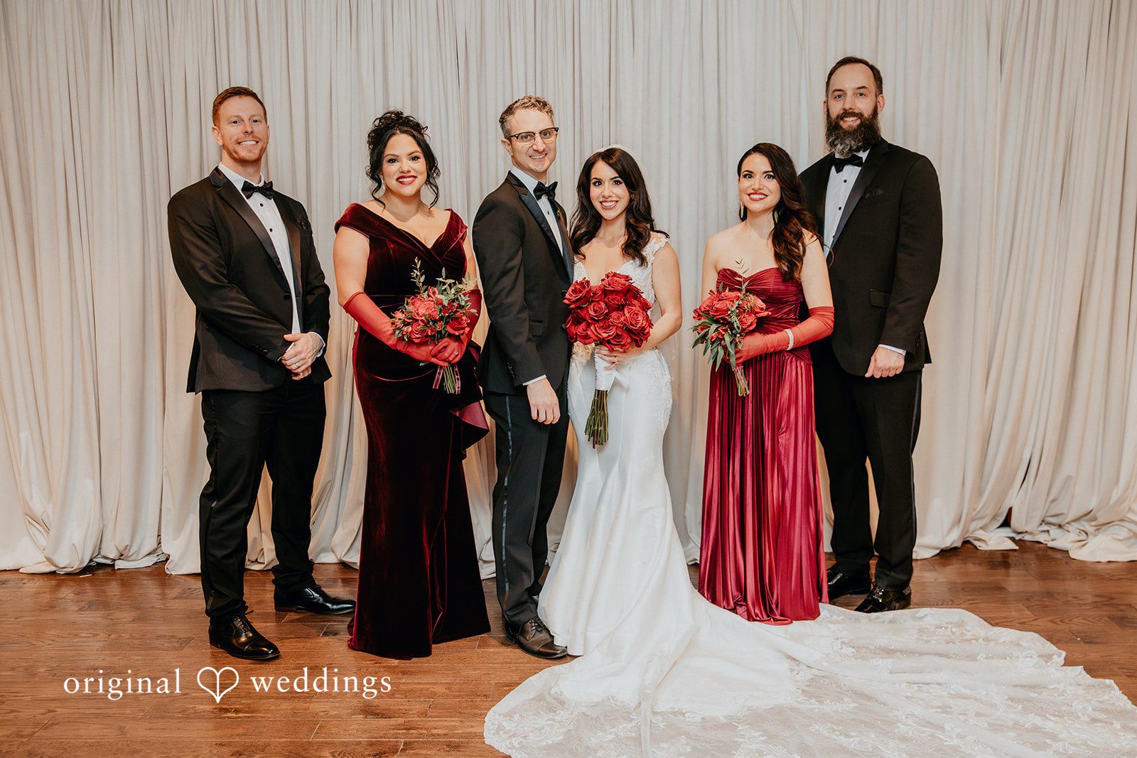 Full wedding party group portrait together