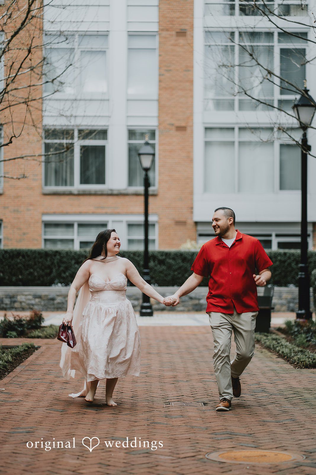 Lucy + Francesco Fun time for the couple at Old Town Alexandria