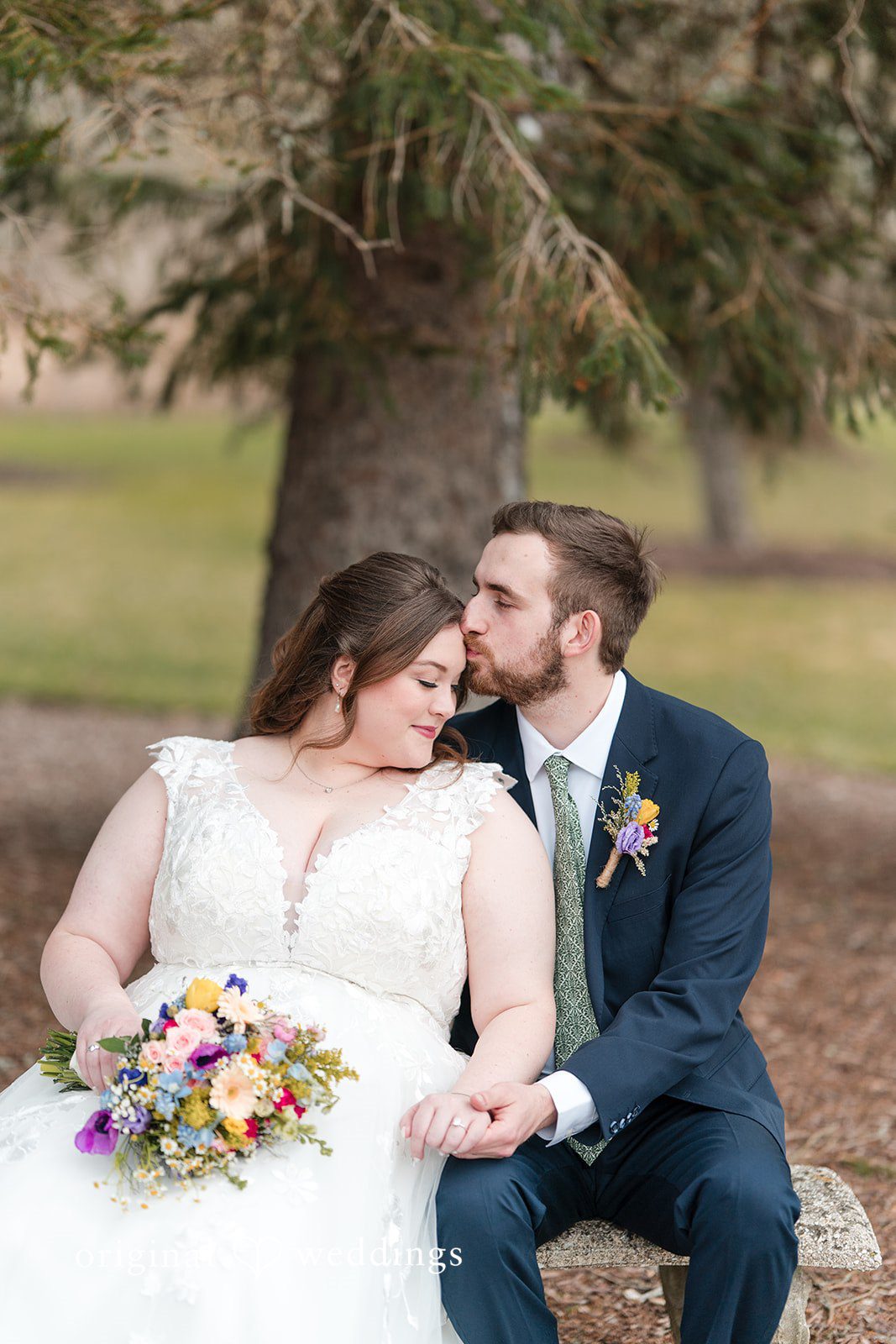 Newlywed kiss moment at Perona Farms