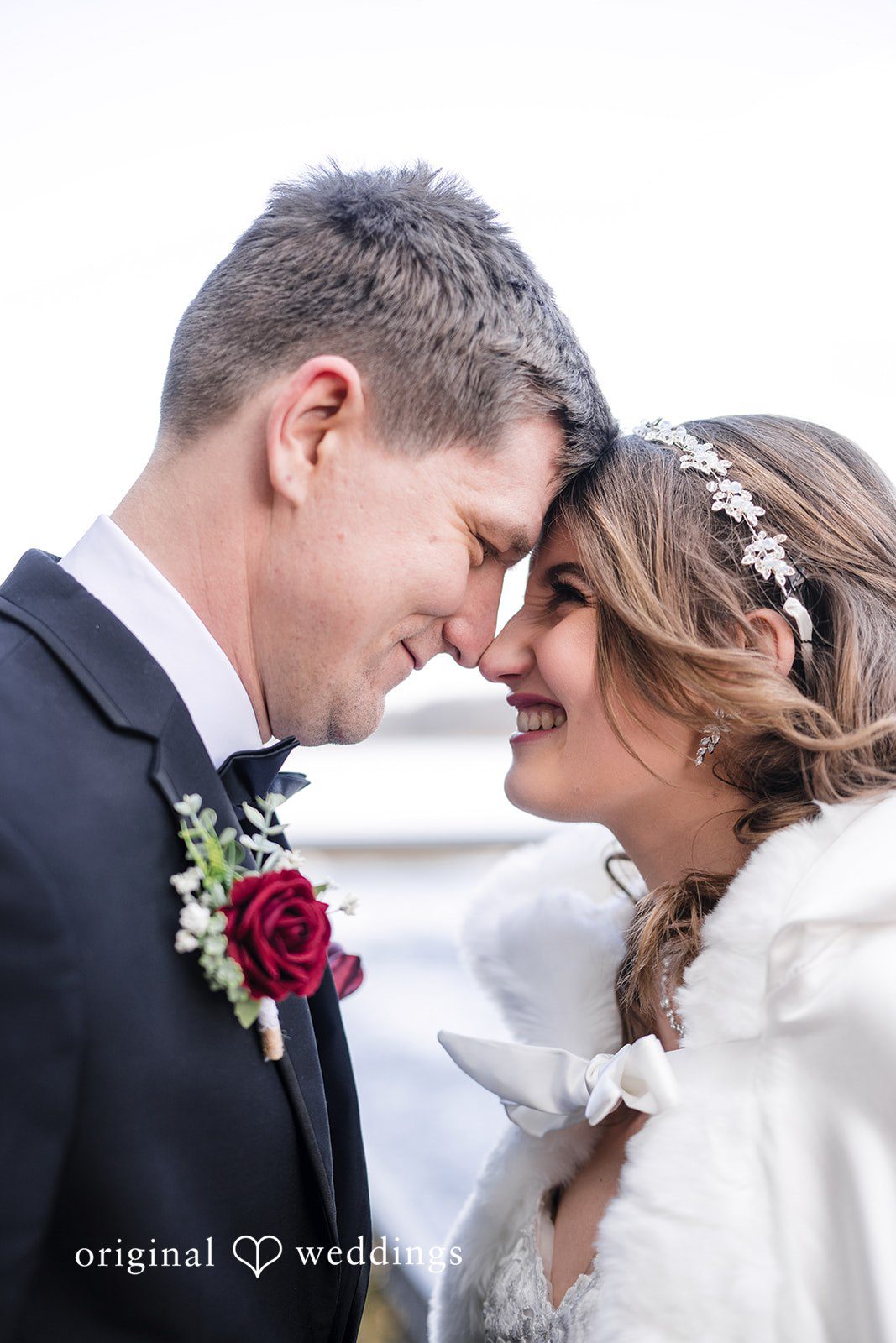 Romantic close-up portrait of Amanda & Dylan together