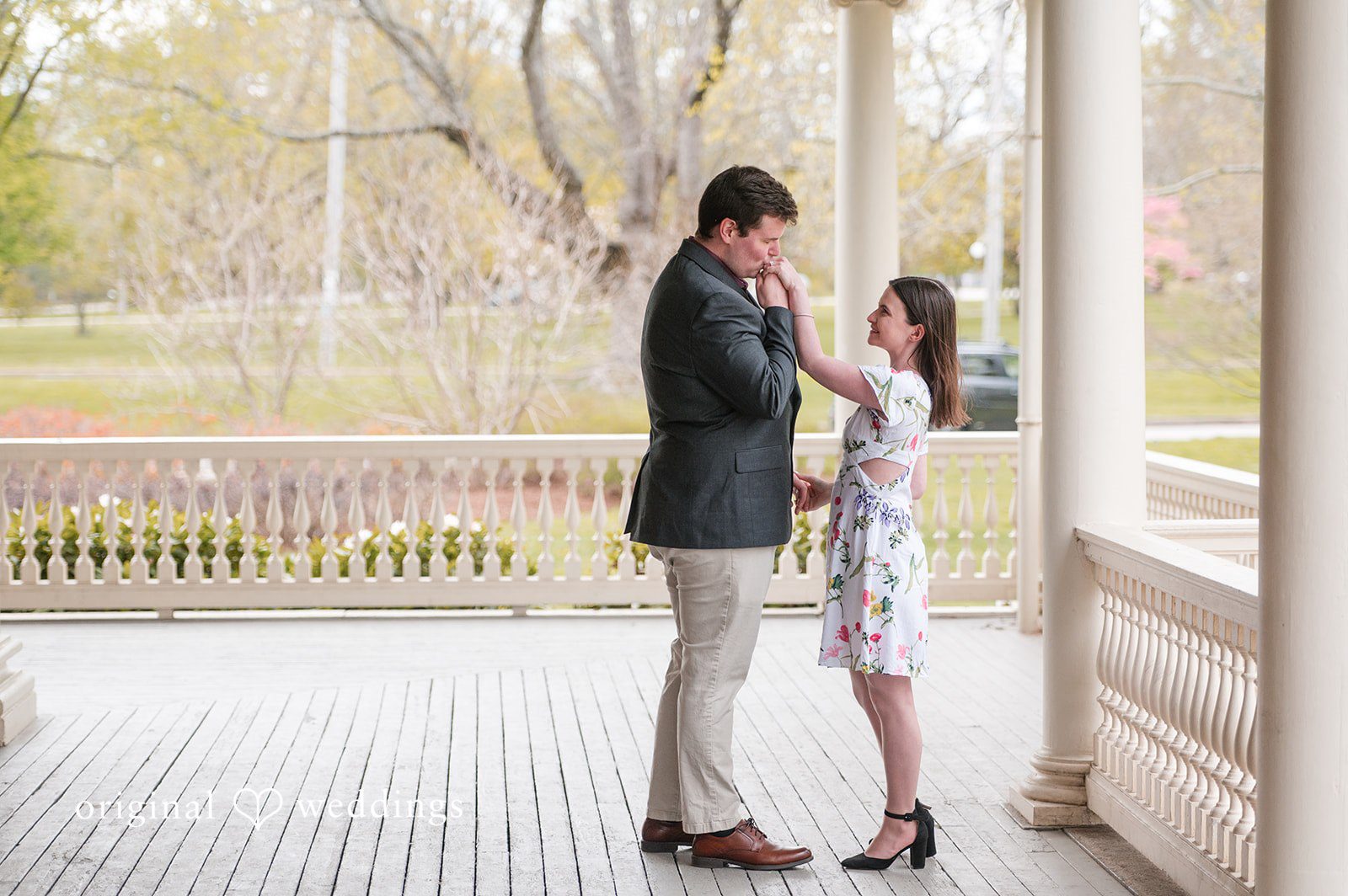 Emotional hand kiss moment at Roger Williams Park
