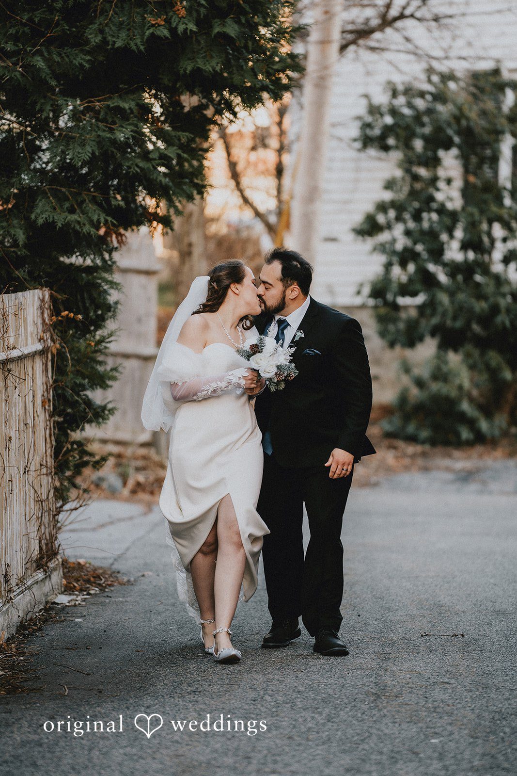 Mary + Ryan Romantic kiss moment of couple at Saphire Estate