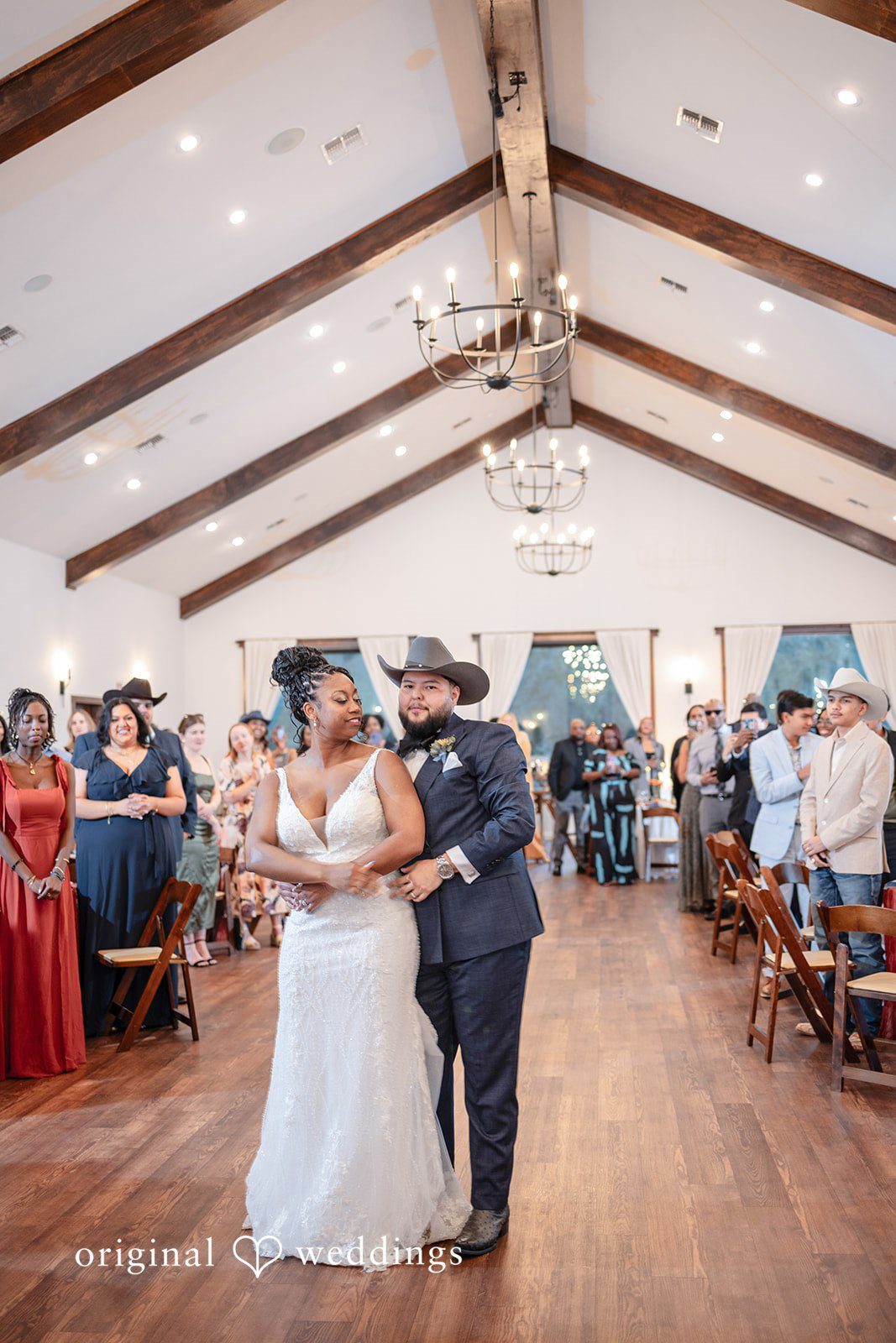 Lovely dance picture of bride and groom at Scenic Springs by Wedgewood Weddings