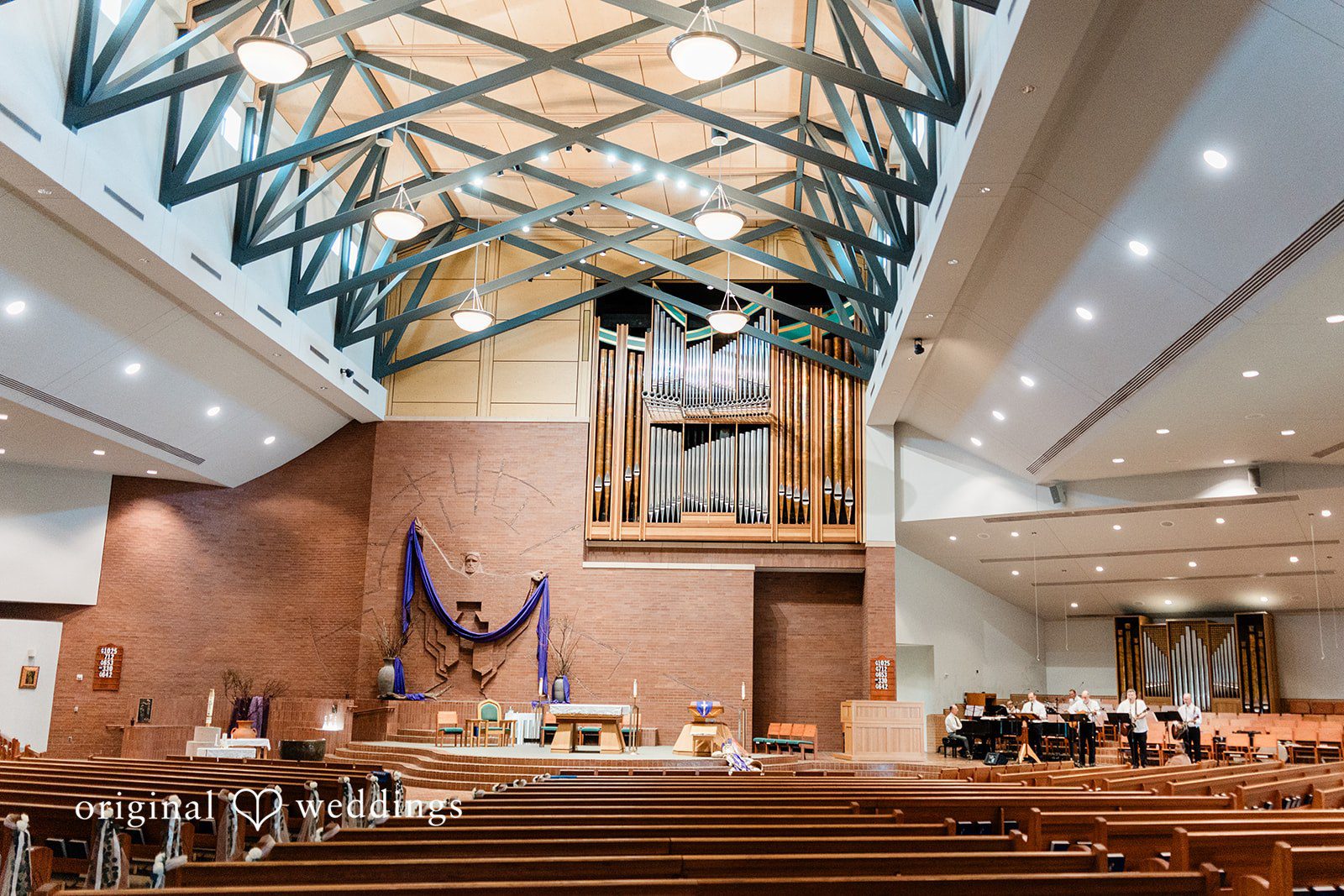 St. Mark Evangelist Catholic Church Wedding | Erin & David -