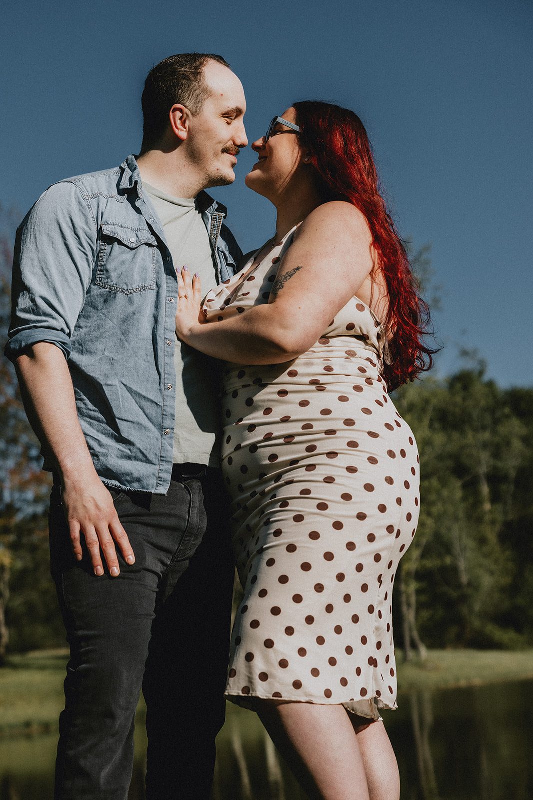 A romantic portrait of the couple in the outdoor area of Sun Valley
