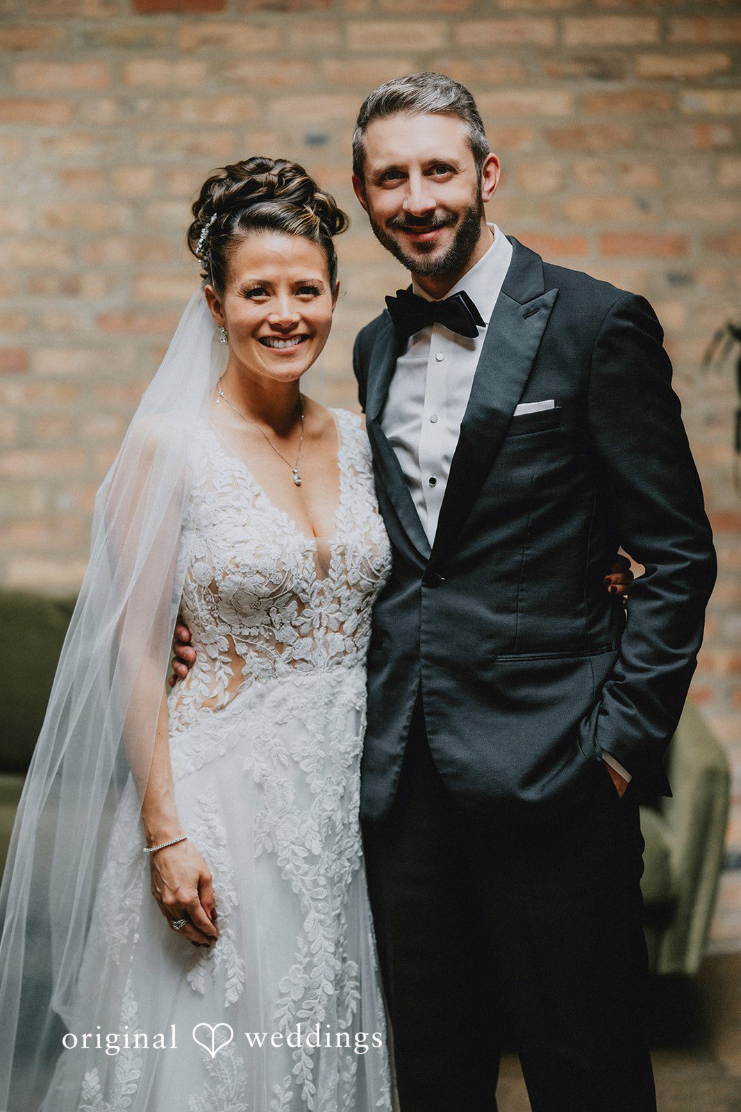 Our Chicago wedding photographers captured a stunning portrait of the couple