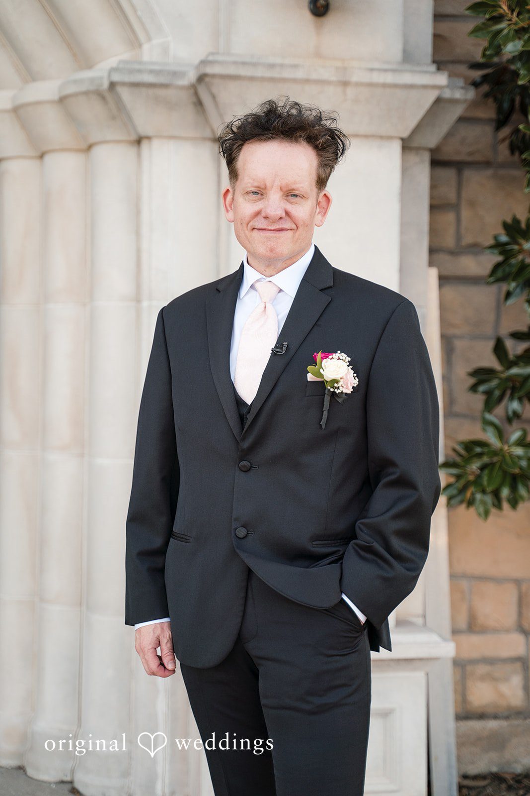 Stunning picture of groom