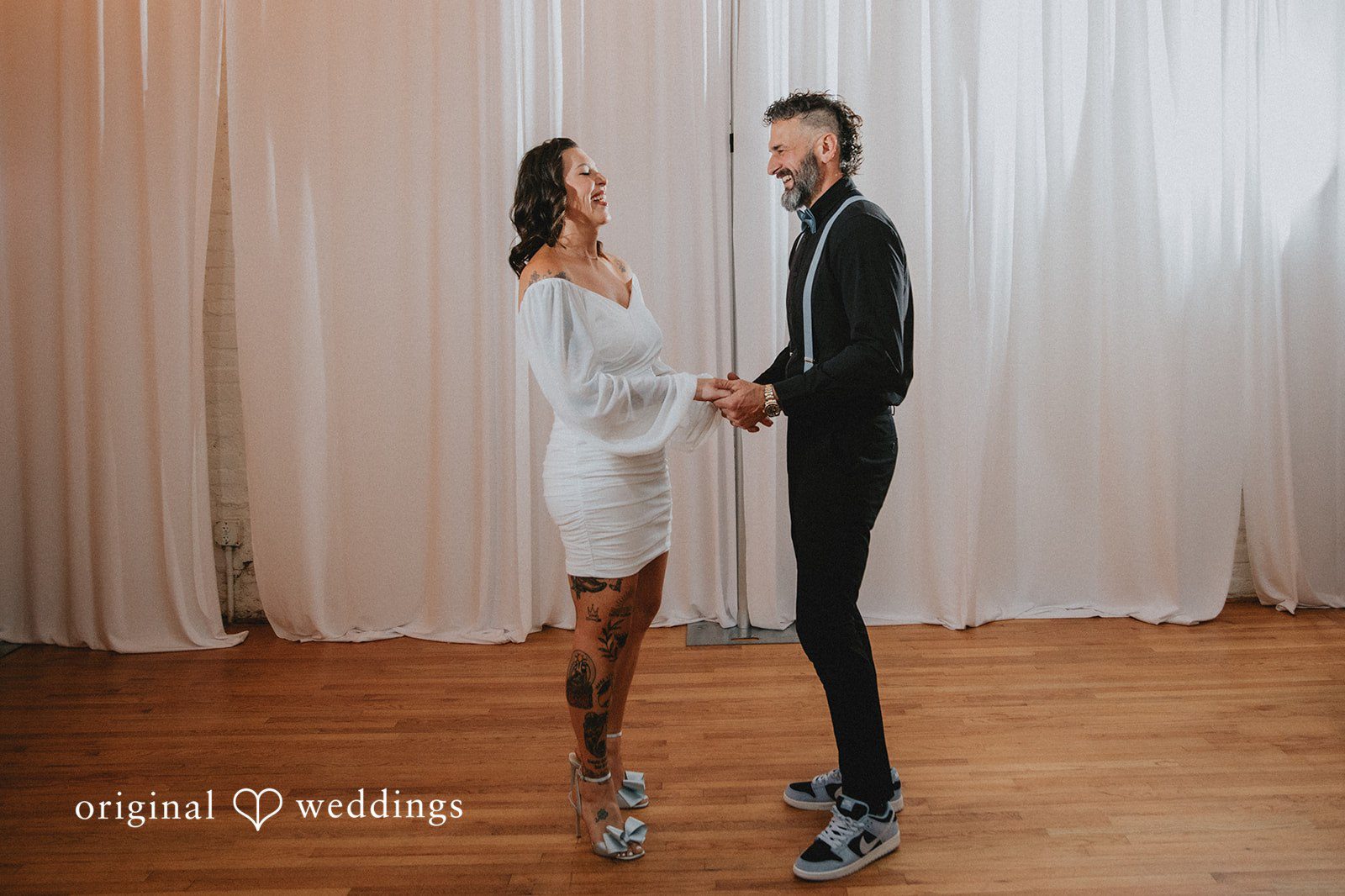 Siobhan + Seth Raleigh Wedding Photographers at The Durham Exchange | Siobhan & Seth -