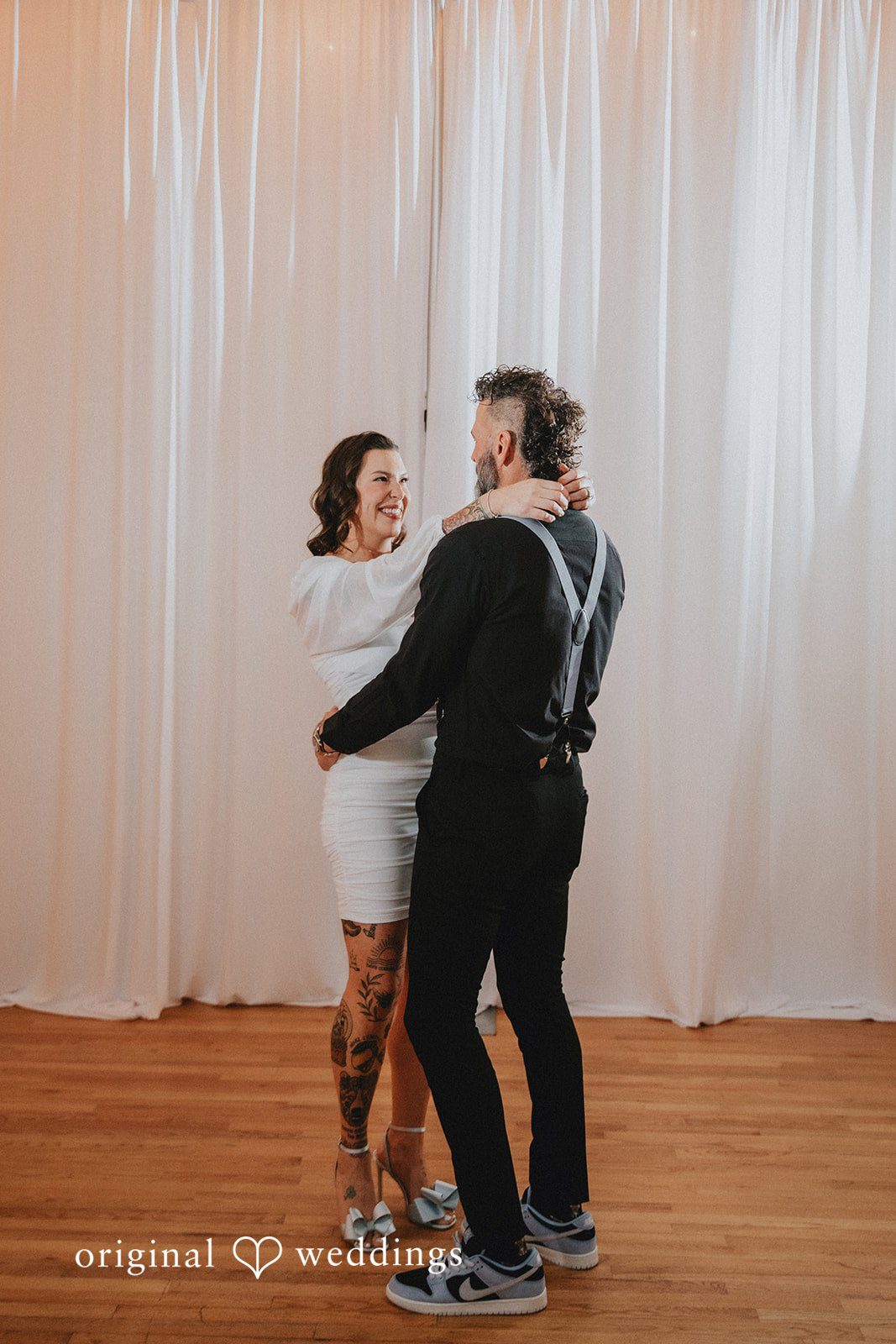 Siobhan + Seth Raleigh Wedding Photographers at The Durham Exchange | Siobhan & Seth -