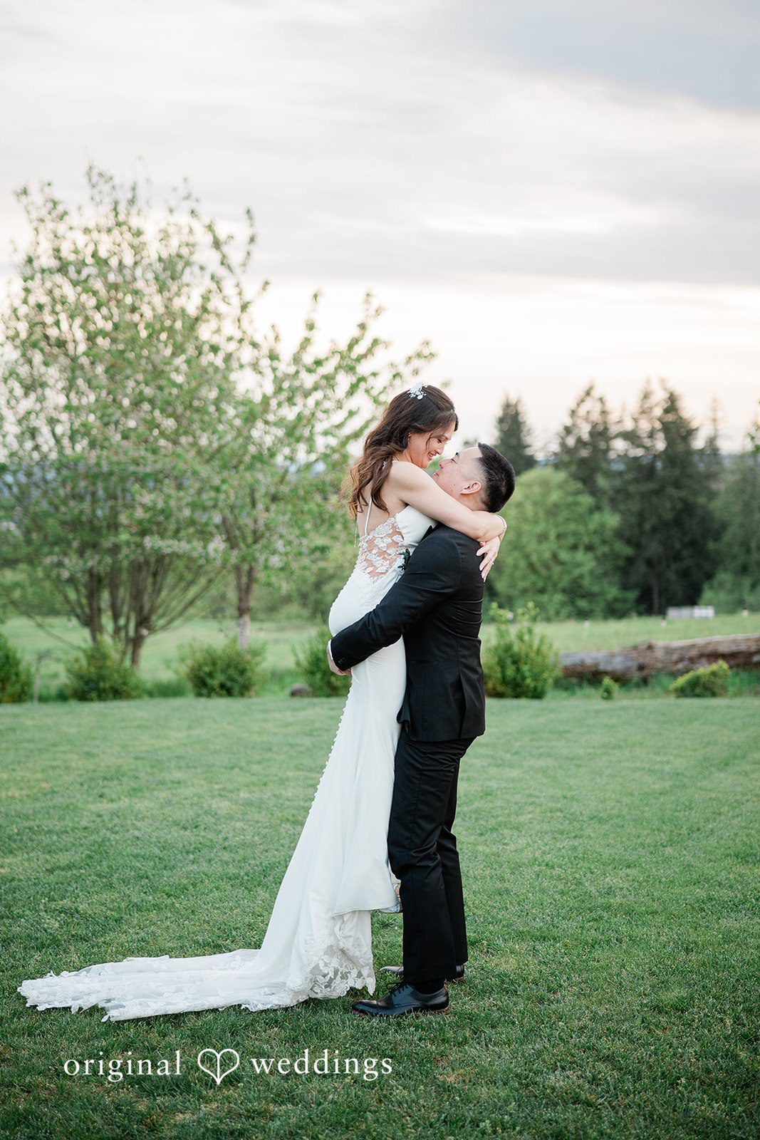 Thy + Min Portland Wedding Photographers at The Empress Estate | Thy & Min -