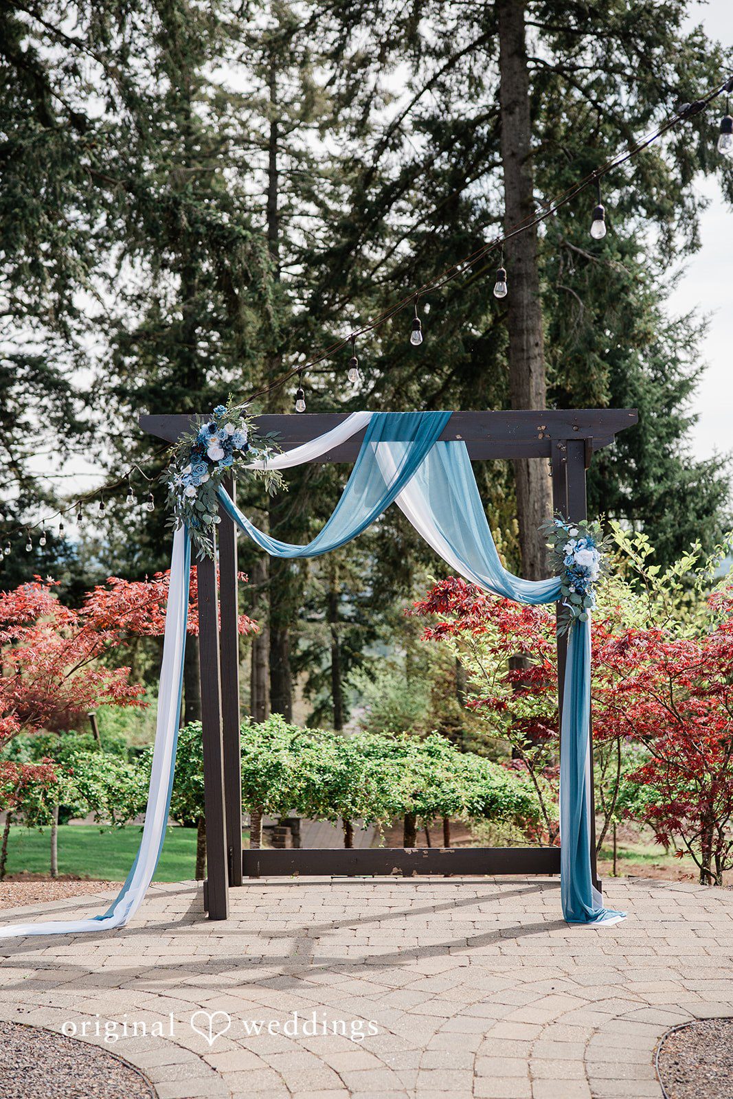 Thy + Min Portland Wedding Photographers at The Empress Estate | Thy & Min -