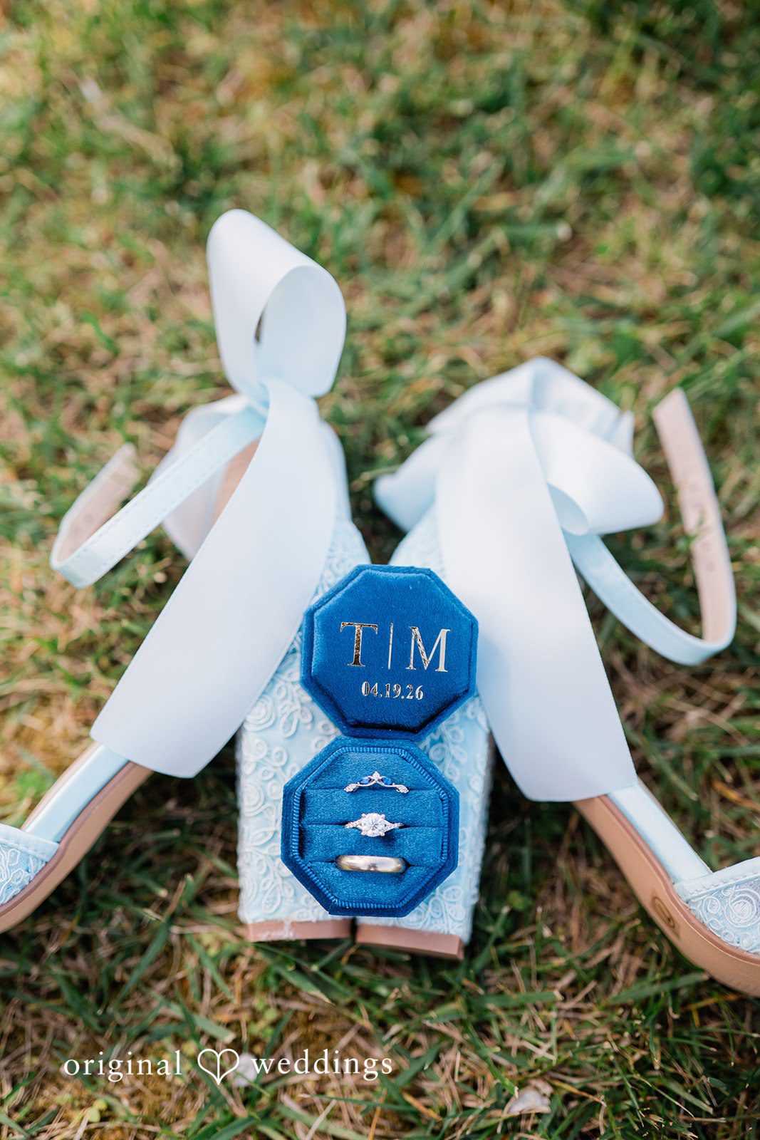 Thy + Min Portland Wedding Photographers at The Empress Estate | Thy & Min -