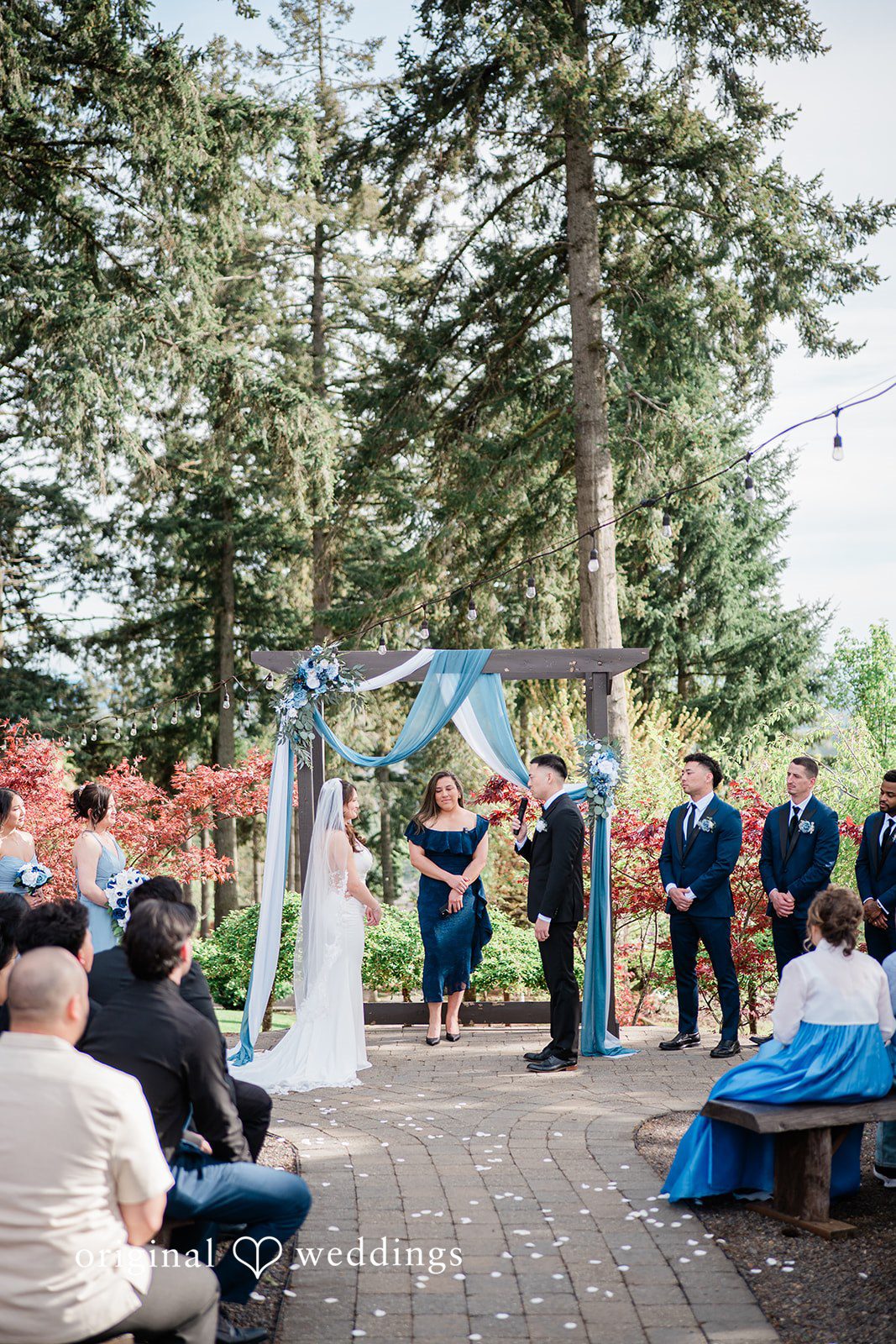 Thy + Min Portland Wedding Photographers at The Empress Estate | Thy & Min -