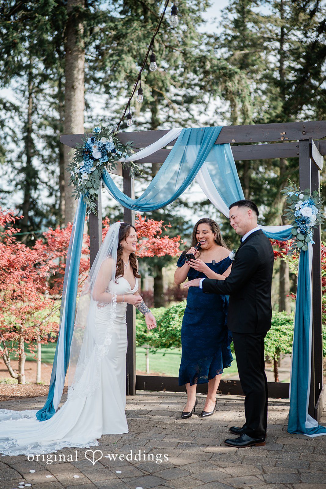 Thy + Min Portland Wedding Photographers at The Empress Estate | Thy & Min -