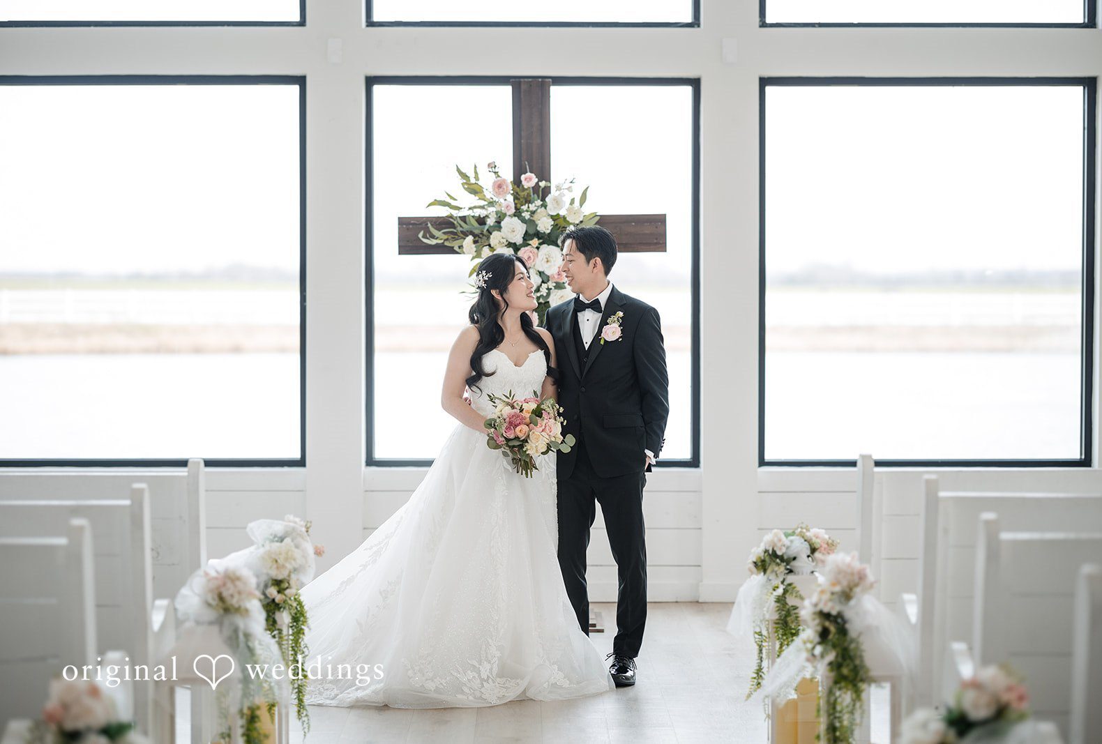 Dallas Wedding Photographers from Original Weddings capturing the beautiful couple at The Gardenia