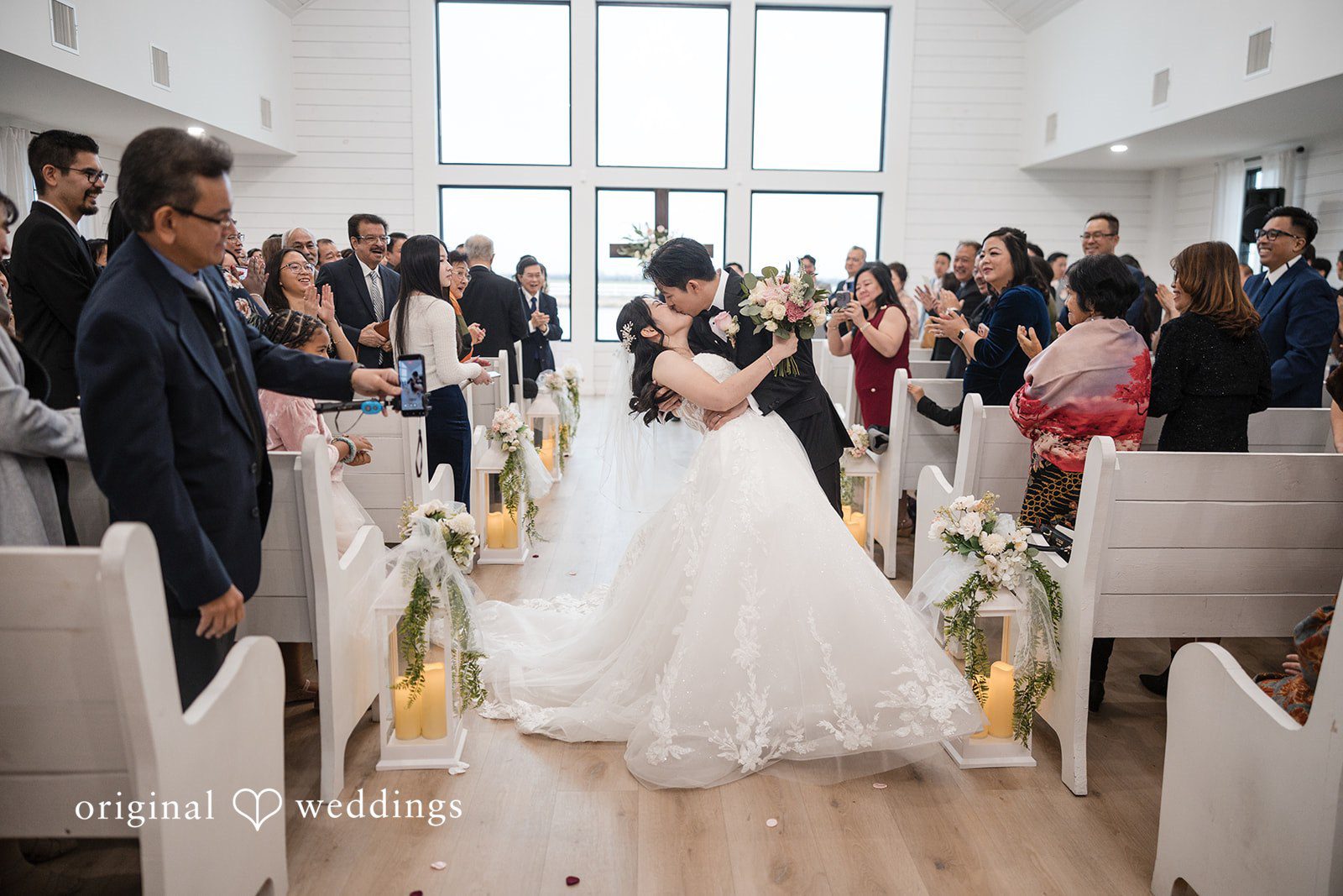 Anthony + Valen Romantic kiss moment of couple at The Gardenia