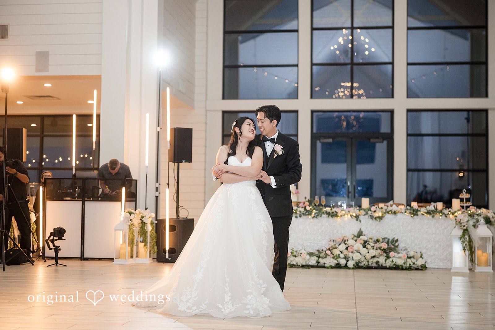 Anthony + Valen Stunning picture of couple at The Gardenia