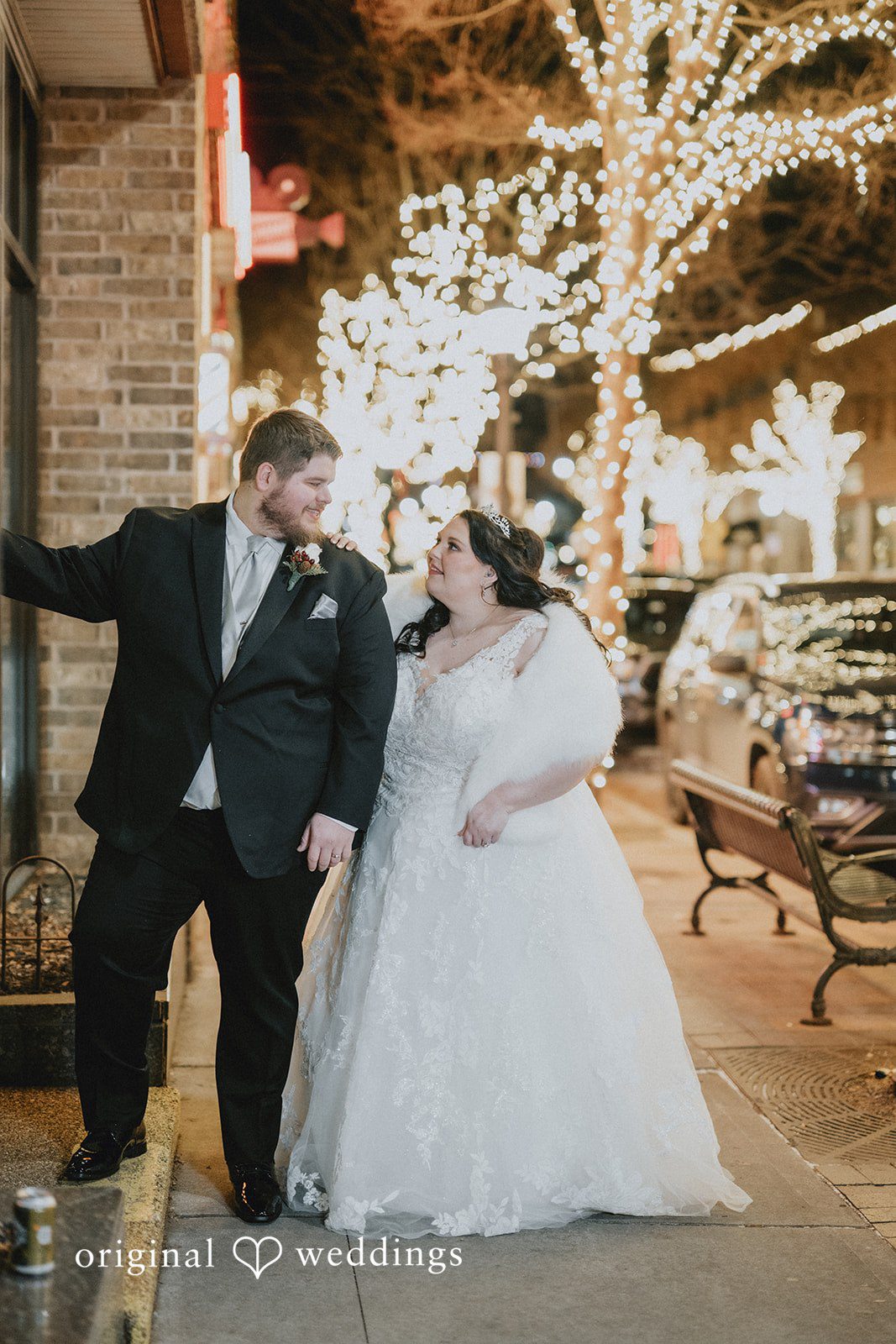 A stunning night portrait of the couple