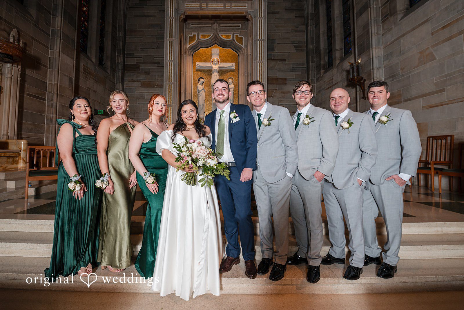 Paola + Jeremy Wedding party portrait with bridesmaids and groomsmen