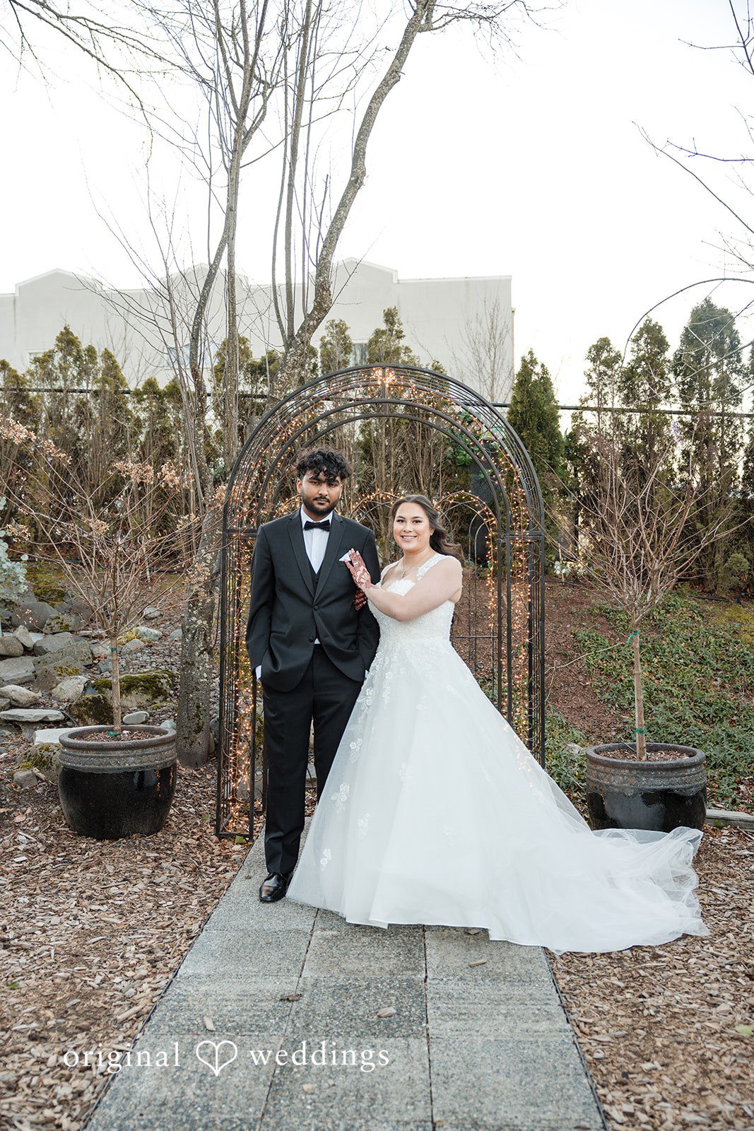 Romantic outdoor couple portrait at The Troutdale House wedding venue