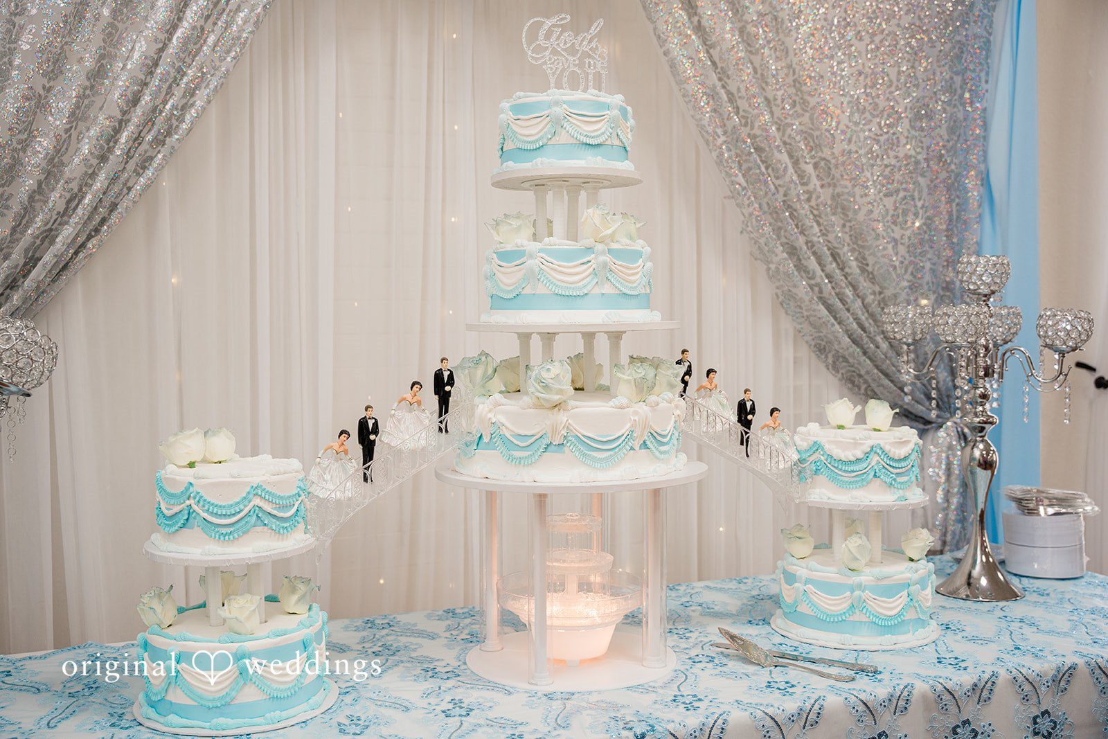 Beautiful multi tier wedding cake