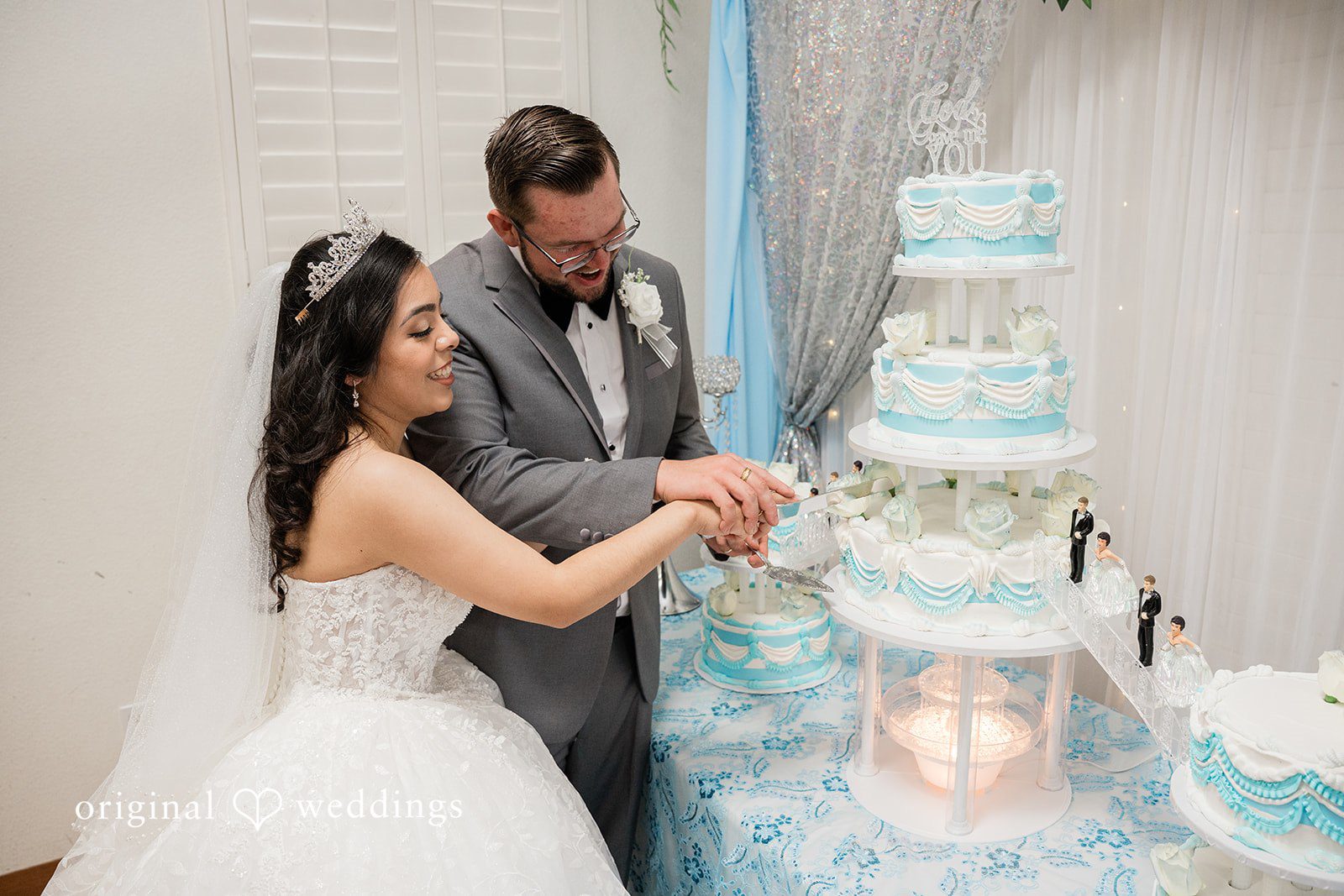Wedding cake cutting at Towngate Community Center