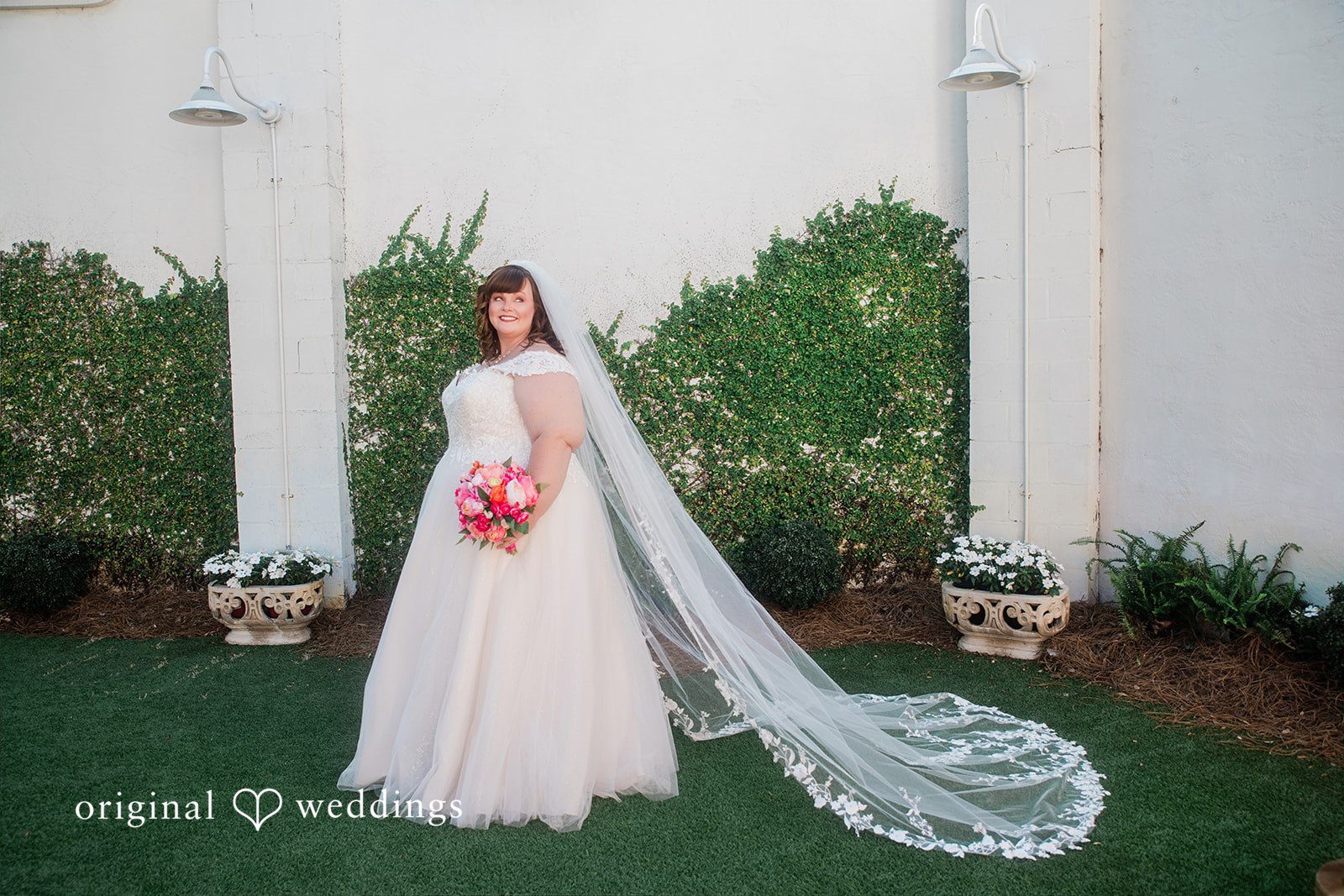 Hilary + Thomas A stunning portrait of the bride at Venue 650