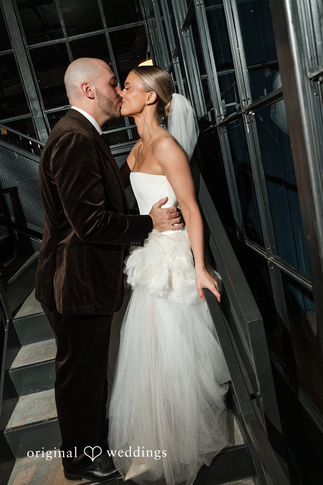 Erin + Zack The couple shares a romantic kiss