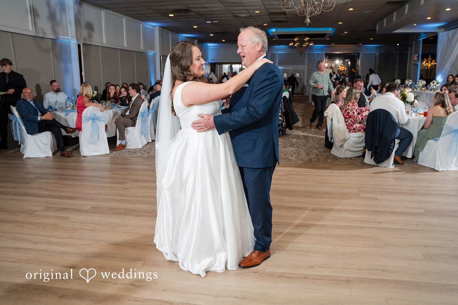 Mallory + Nicholas Detroit Wedding Photographers at Zuccaro’s | Mallory & Nicholas -