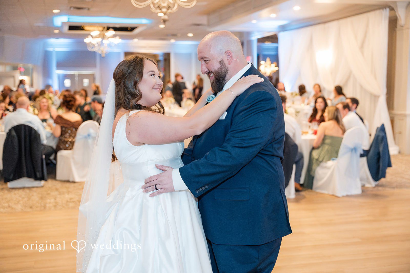 Mallory + Nicholas Detroit Wedding Photographers at Zuccaro’s | Mallory & Nicholas -