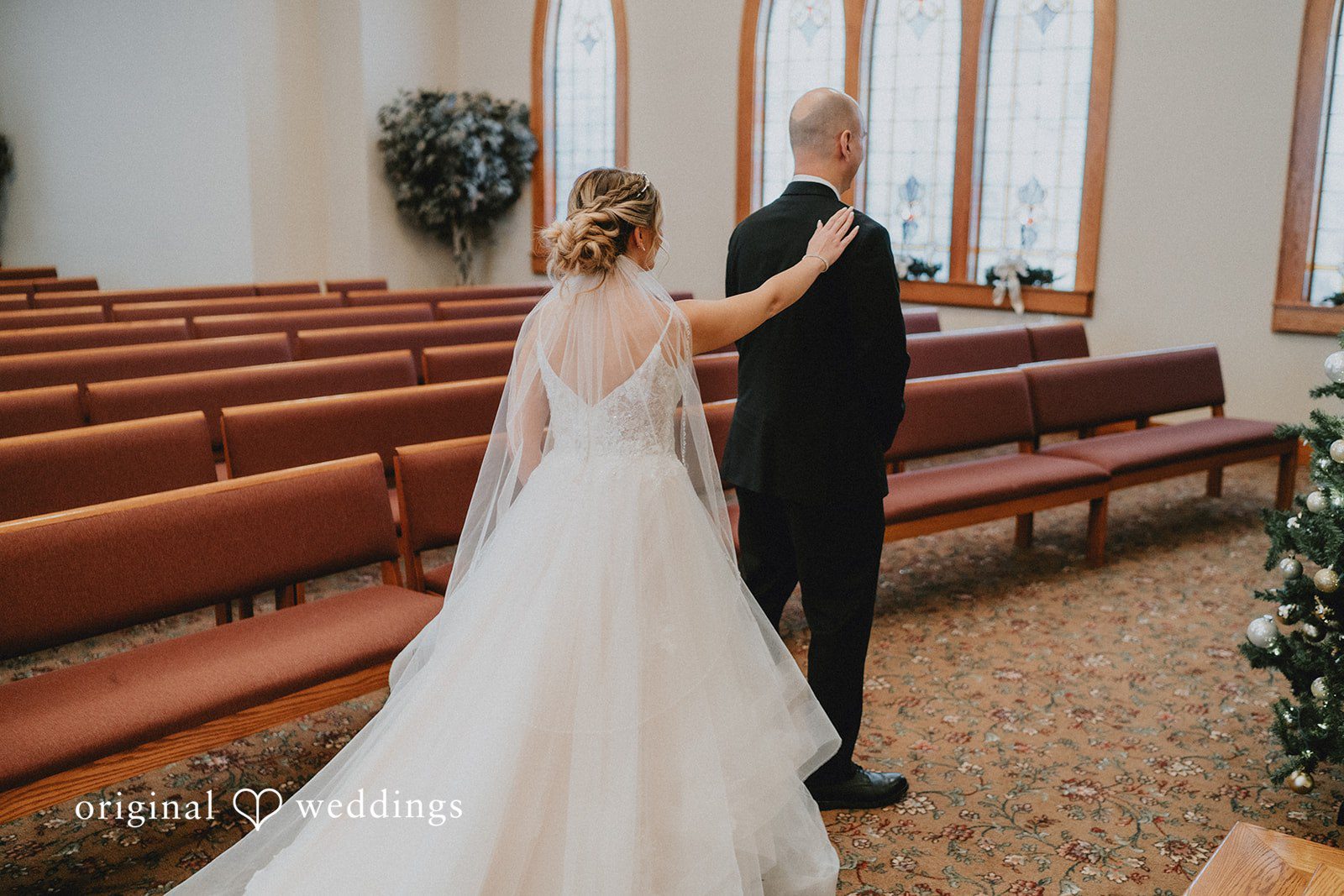 Sarah + Justin Chicago Wedding Photographers at Aberdeen Manor | Sarah & Justin -