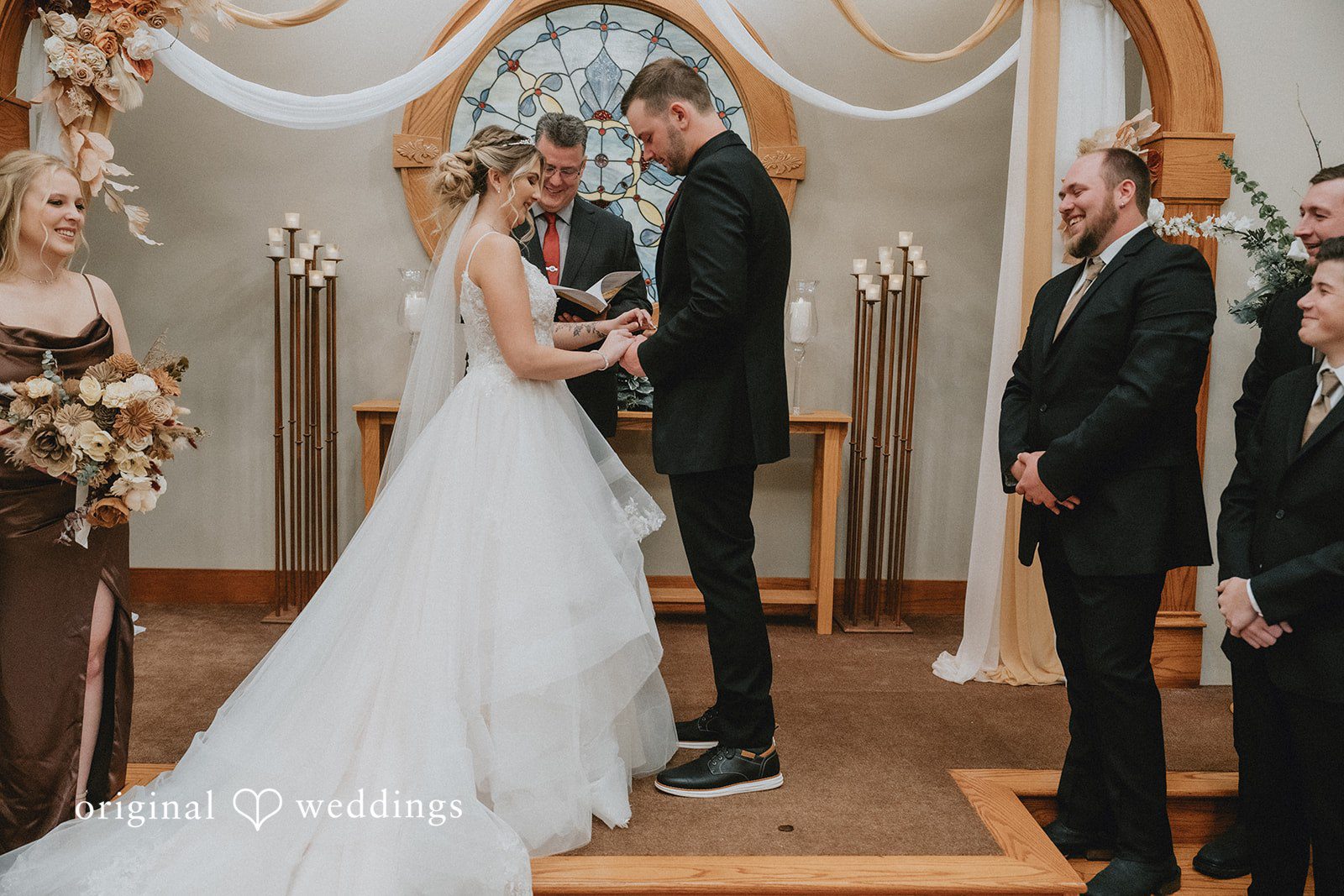 Sarah + Justin Chicago Wedding Photographers at Aberdeen Manor | Sarah & Justin -