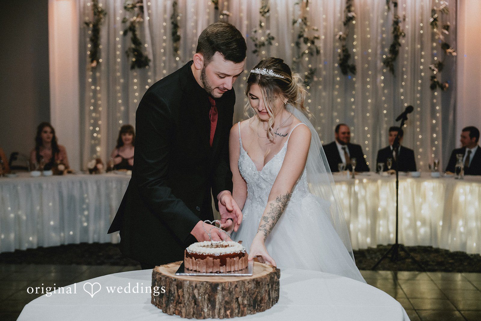 Sarah + Justin Chicago Wedding Photographers at Aberdeen Manor | Sarah & Justin -