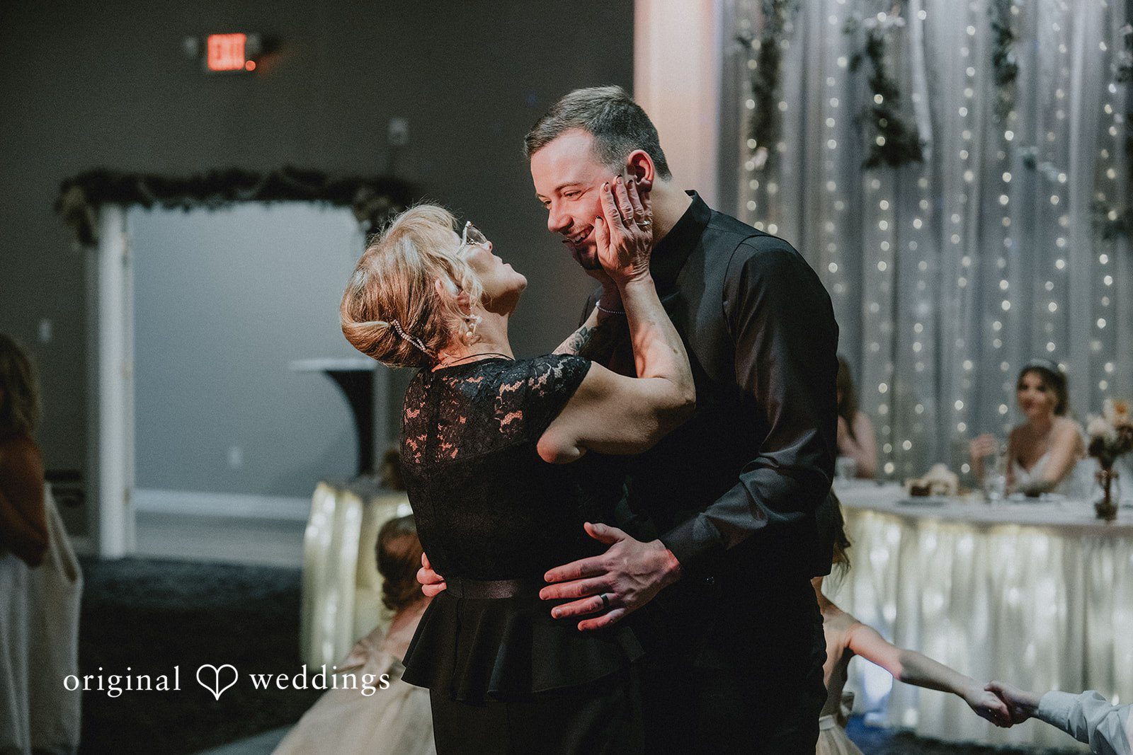 Sarah + Justin Chicago Wedding Photographers at Aberdeen Manor | Sarah & Justin -