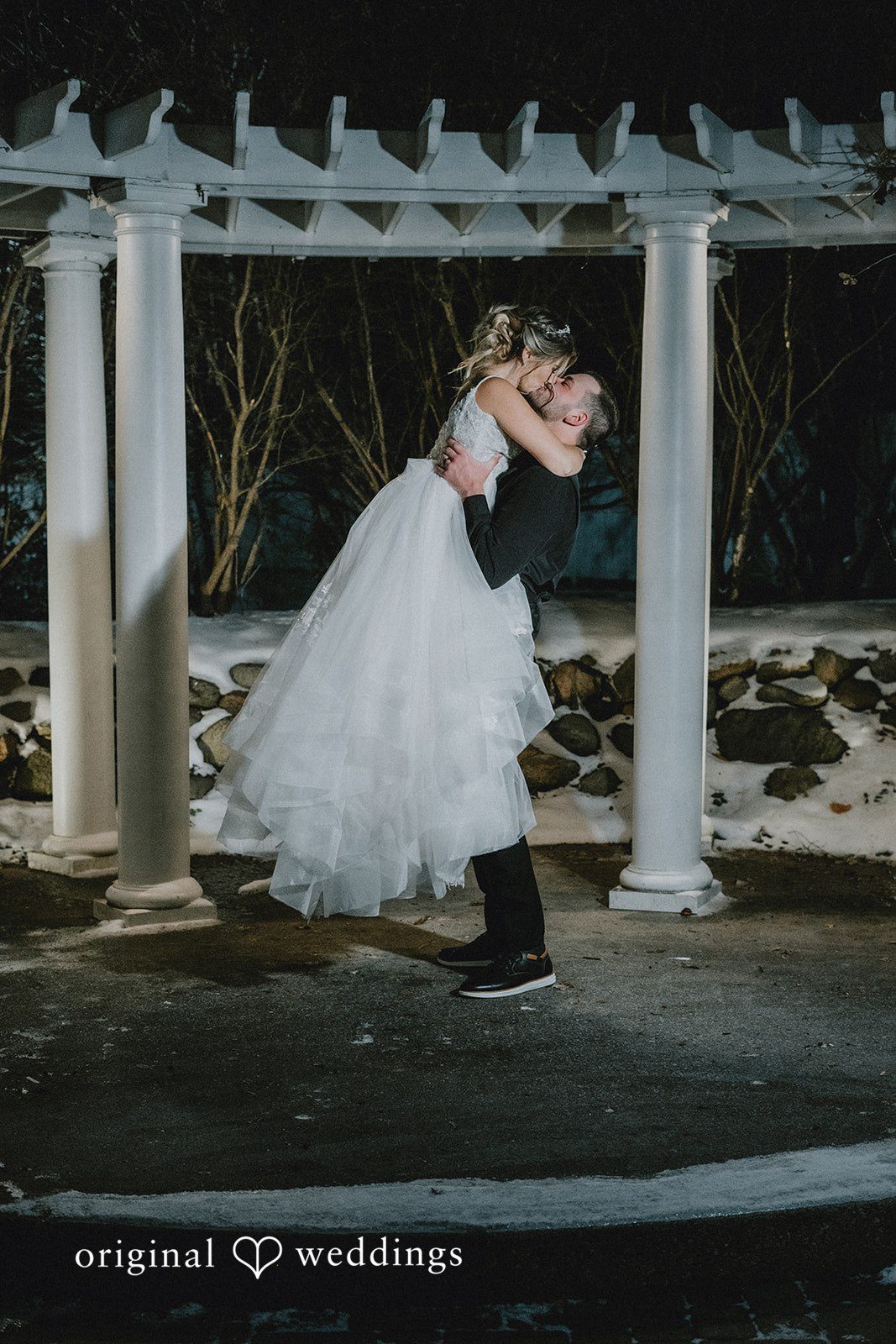 December 12, 2025 – Sarah & Justin – (ID-4387) Chicago Wedding Photographers at Aberdeen Manor | Sarah & Justin -