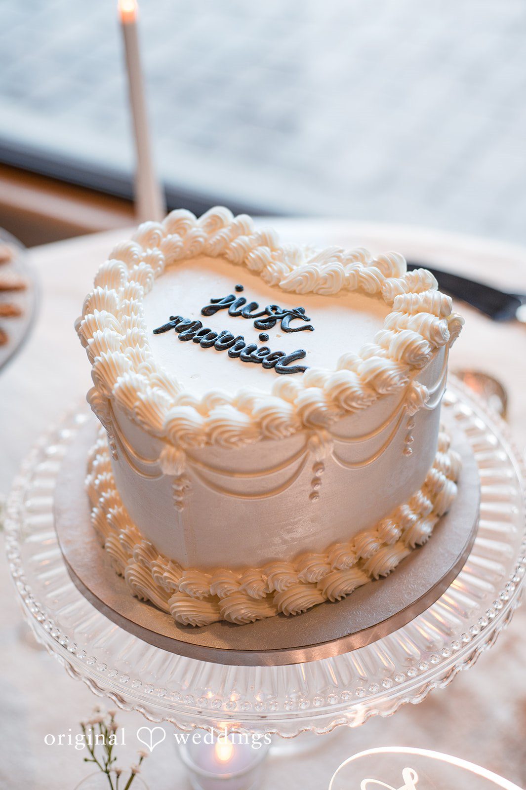 Beautiful reception cake captured at Agave of Sedona
