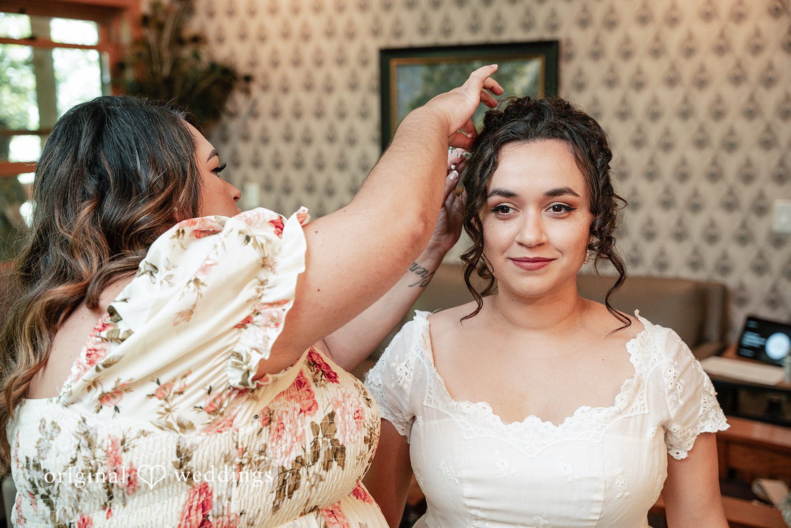 Keely + Sam Lovely bride getting ready happily