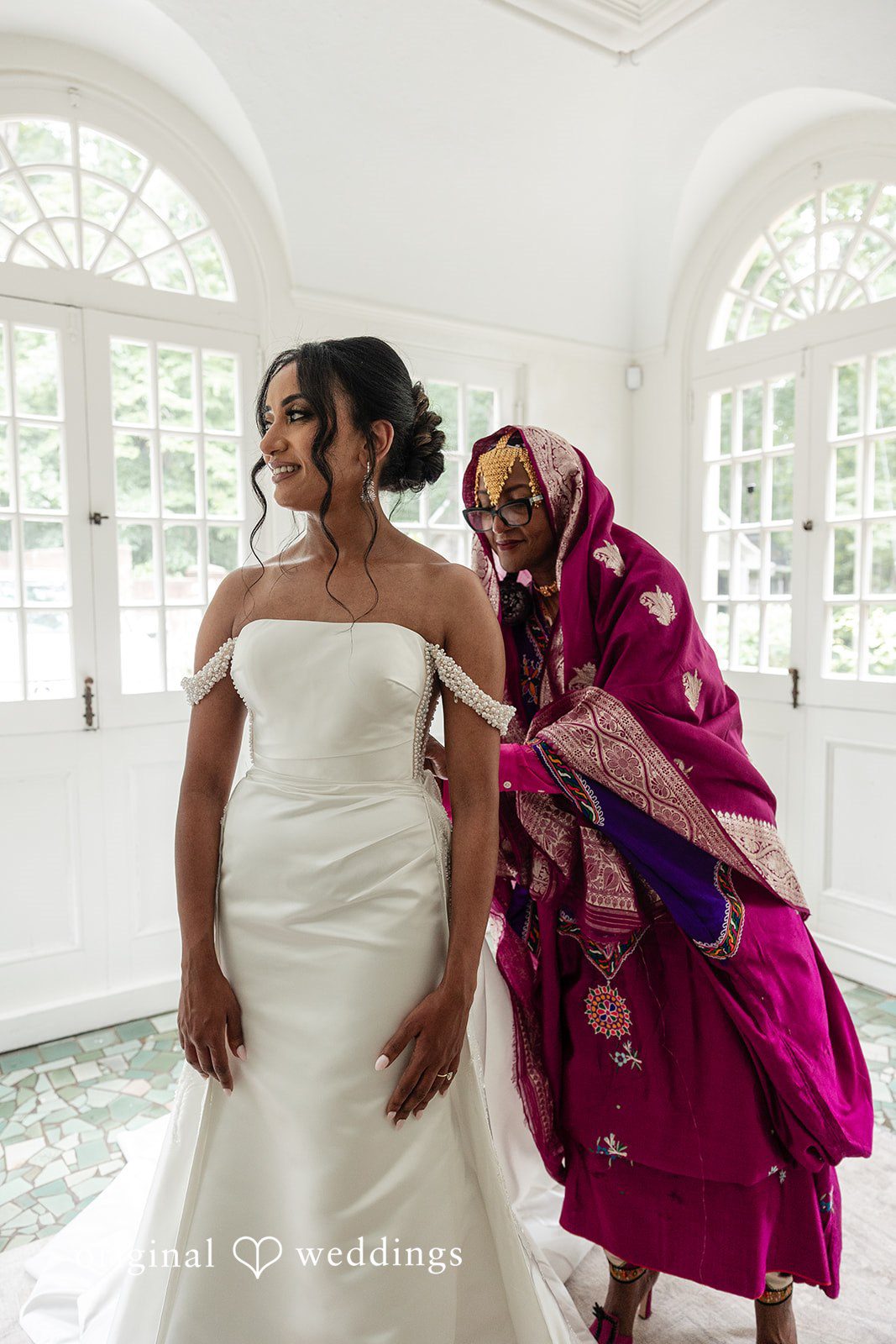 Bride getting ready at Cator at Woolford